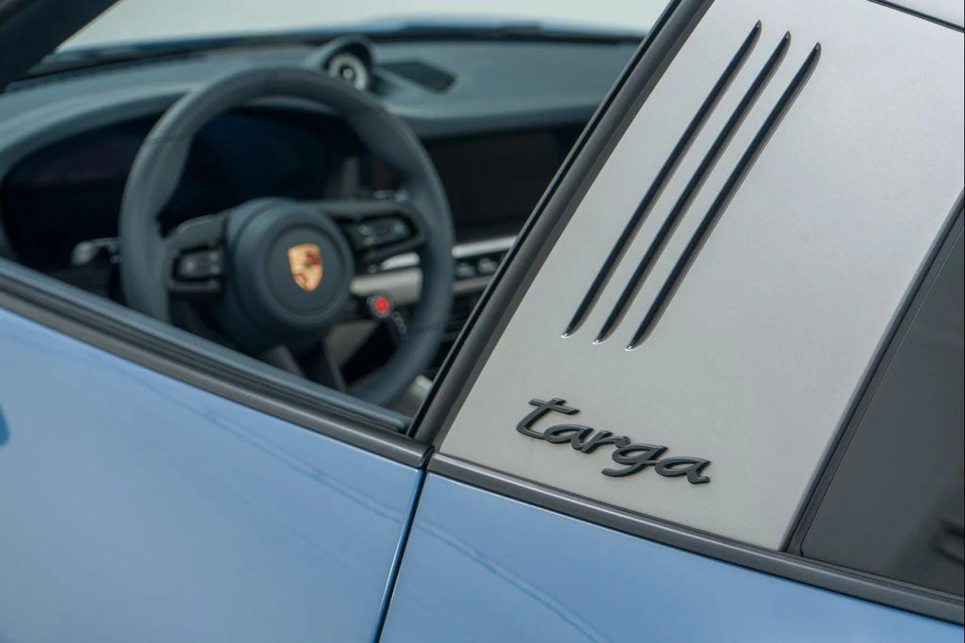 mph042_870210820_4fj_G_Dv0_Px_Rk_S_Hm3z_D7_Ukwbb08vs_da49885a7a