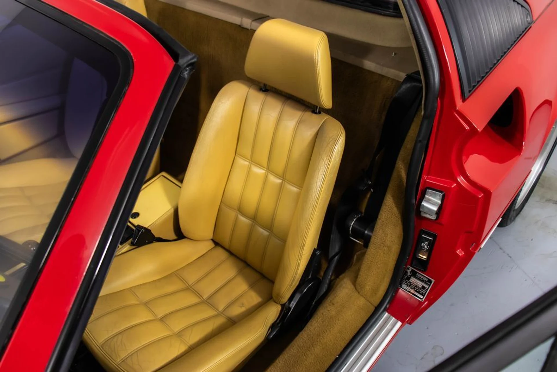 mph042_870971038_9b2cb120276cf39309bf7899e91e2529x_a83c3d02e6