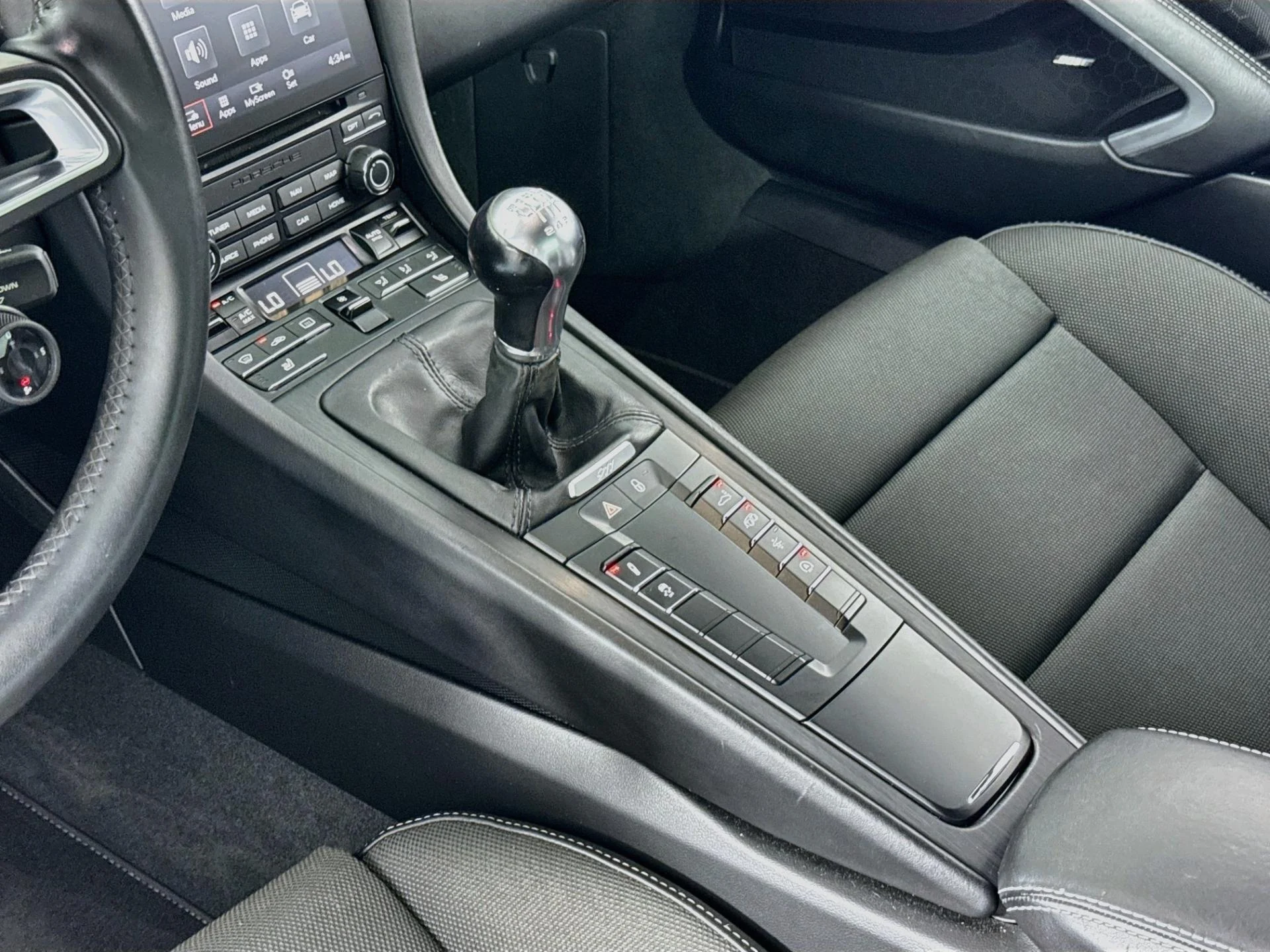 mph042_87216904_Used_2018_Porsche_911_Carrera_4_GTS_1791931114_bee334caf3