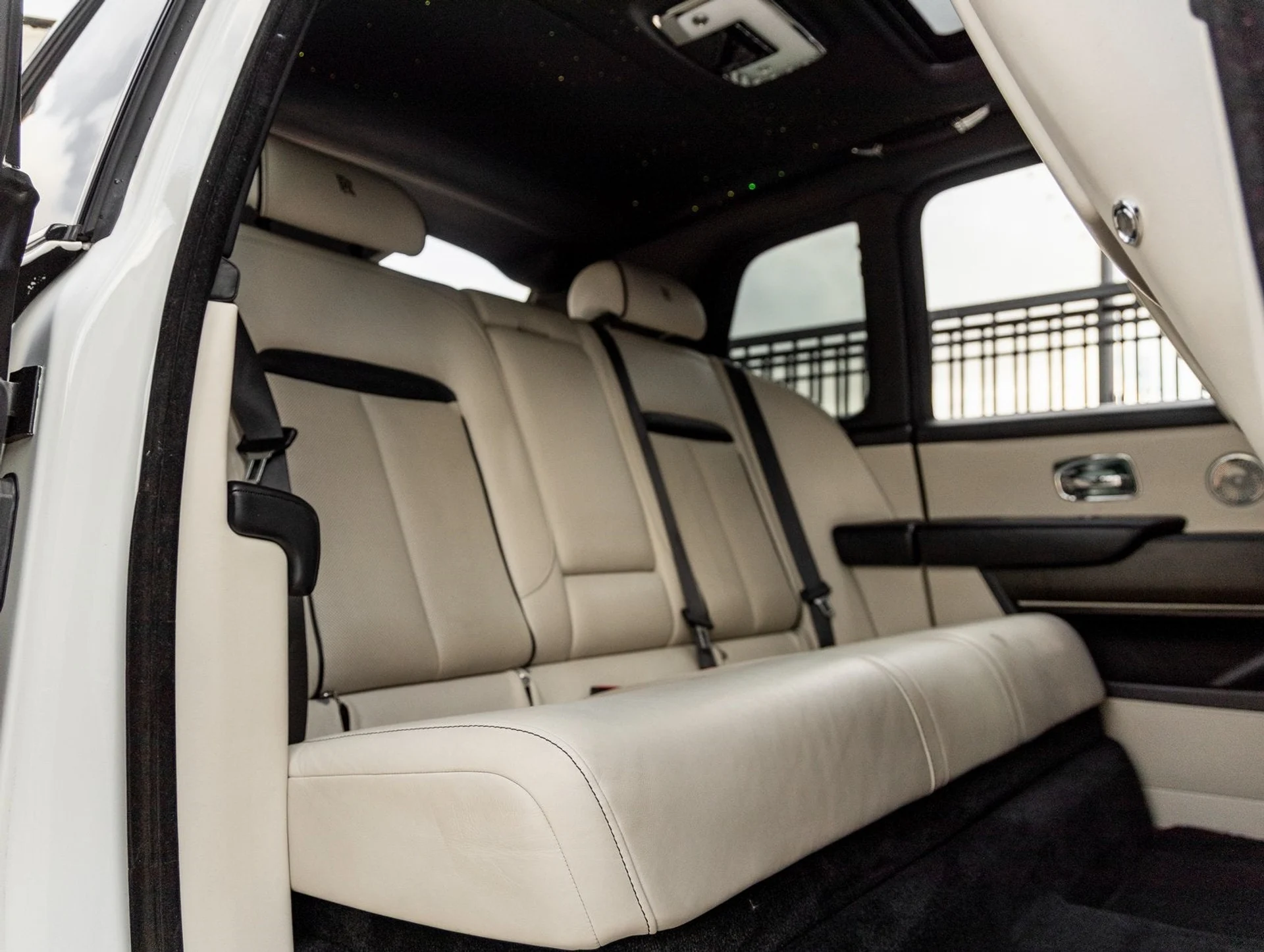 mph042_880554350_43_f68b47d76a