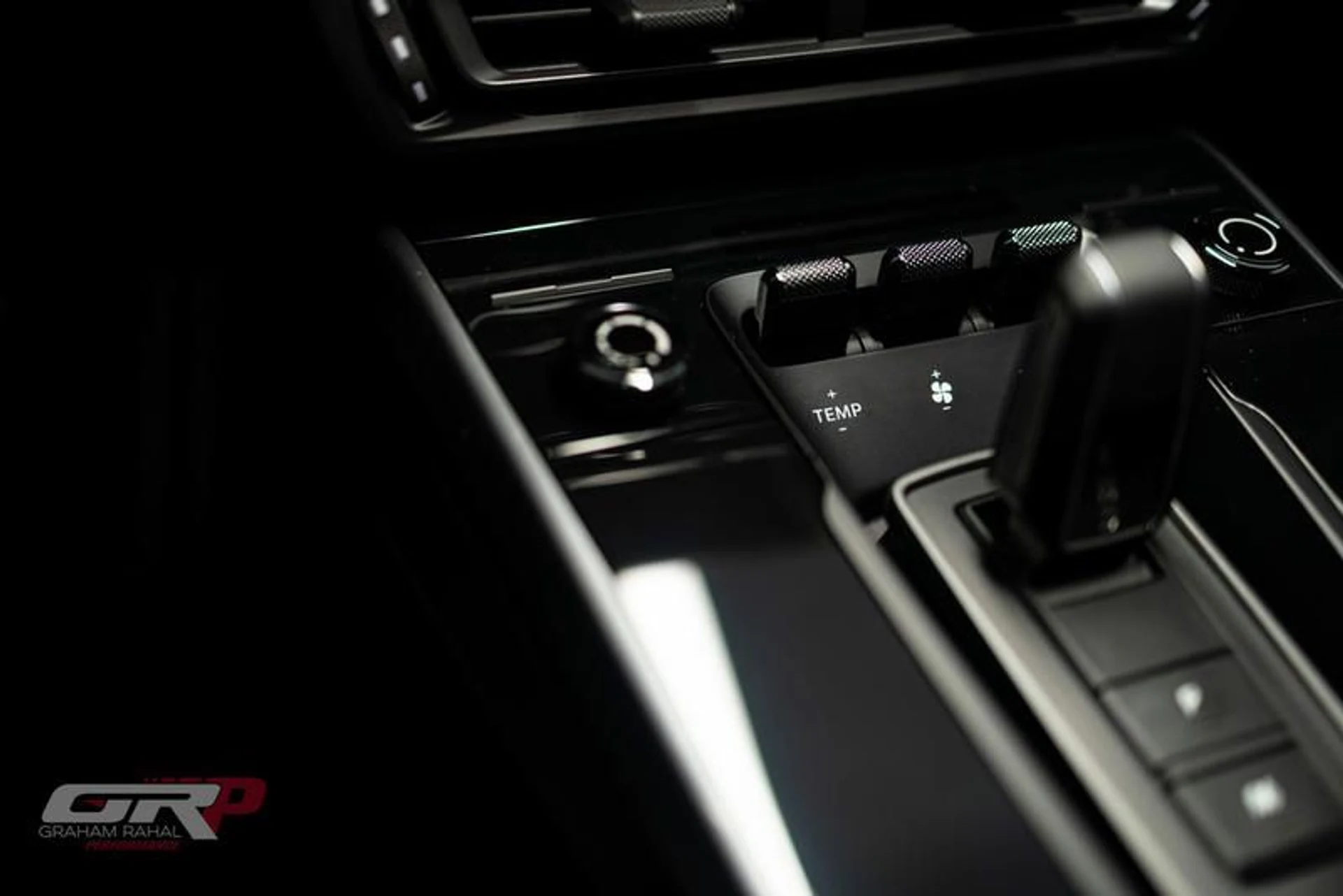 mph042_885729116_8668_B5_BF_0_B60_4_F2_B_AEF_8_6_D8_E353_C234_D_c64ca0ee8c