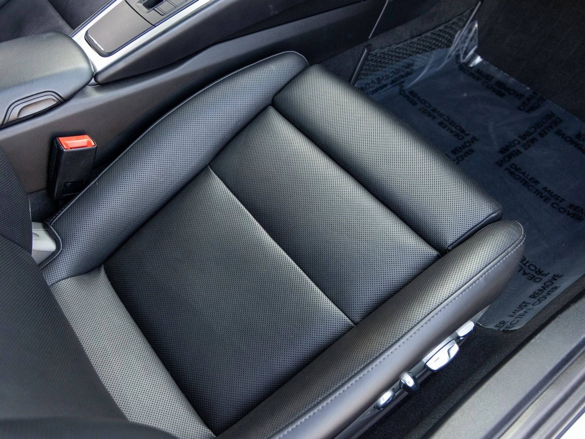 mph042_886684760_43_f63f2494e1