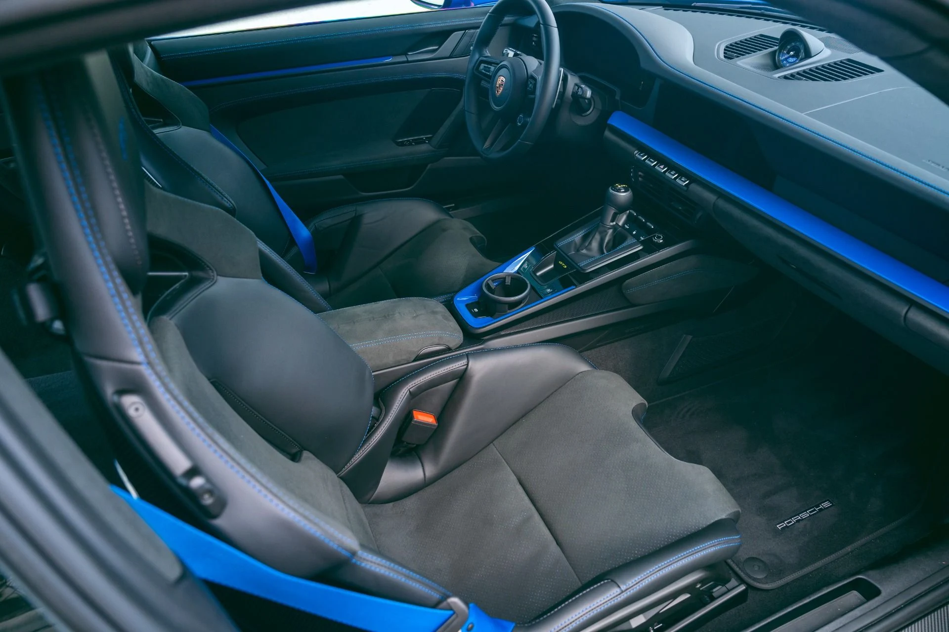 mph042_891332619_Used_2026_Porsche_911_GT_3_1781118317_7279c58756