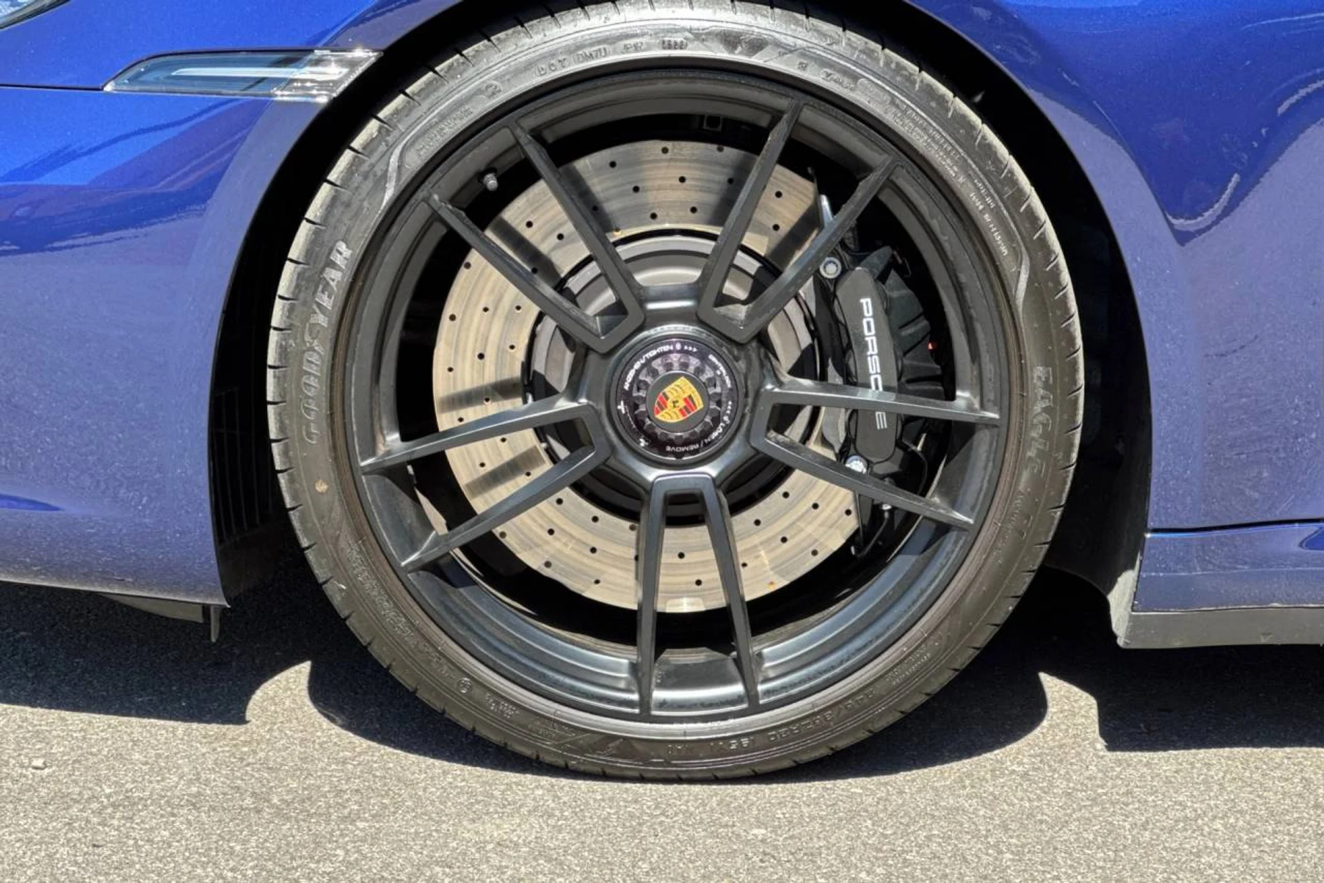 mph042_893239034_1280_948fe549f0