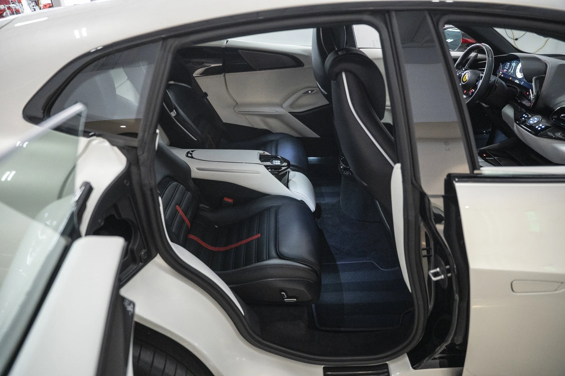 mph042_897422880_3048b9f94d104b7f8b87aba0282ffd51_d7ea11d91e