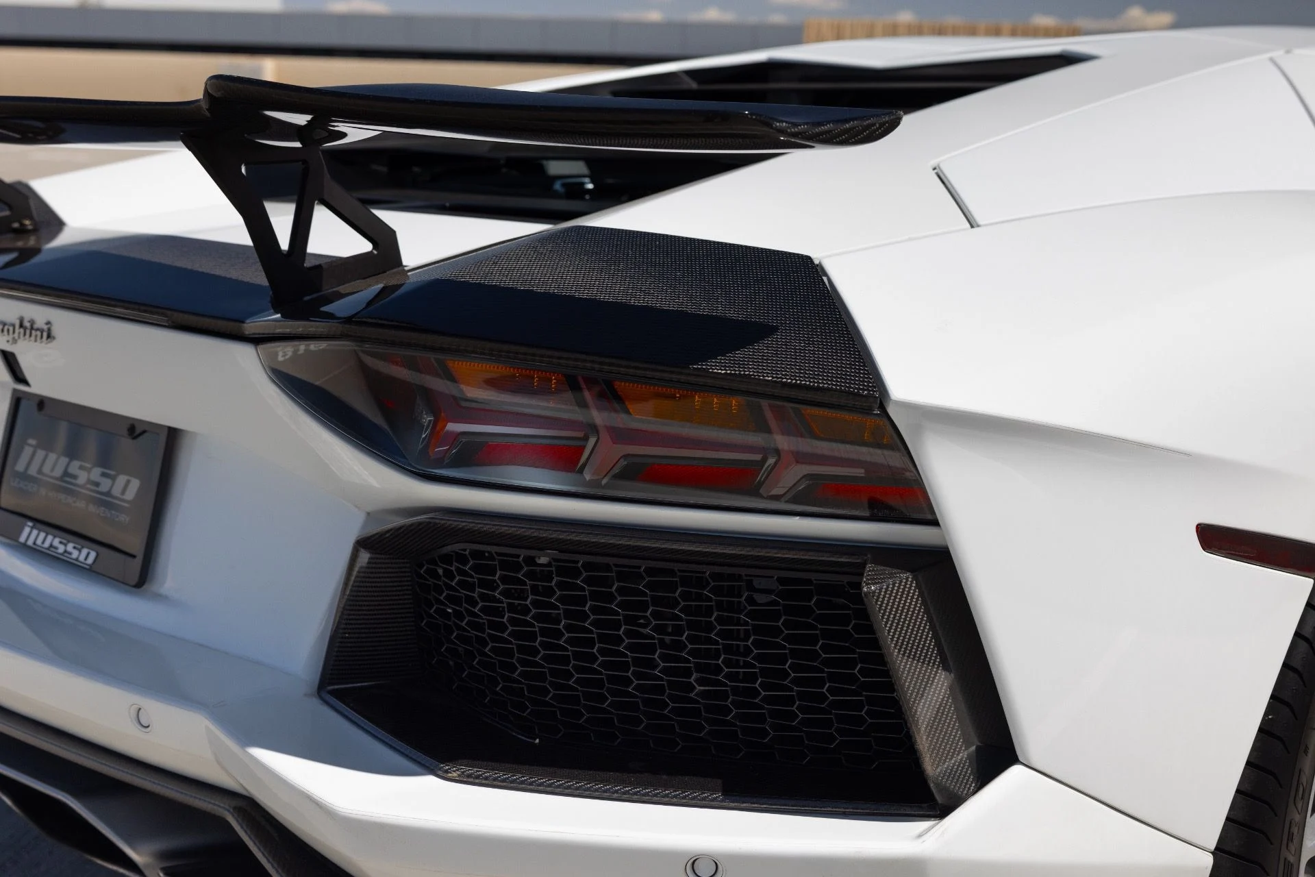 mph042_90090576_Used_2015_Lamborghini_Aventador_LP_700_4_1785451056_0bb25ffb1f