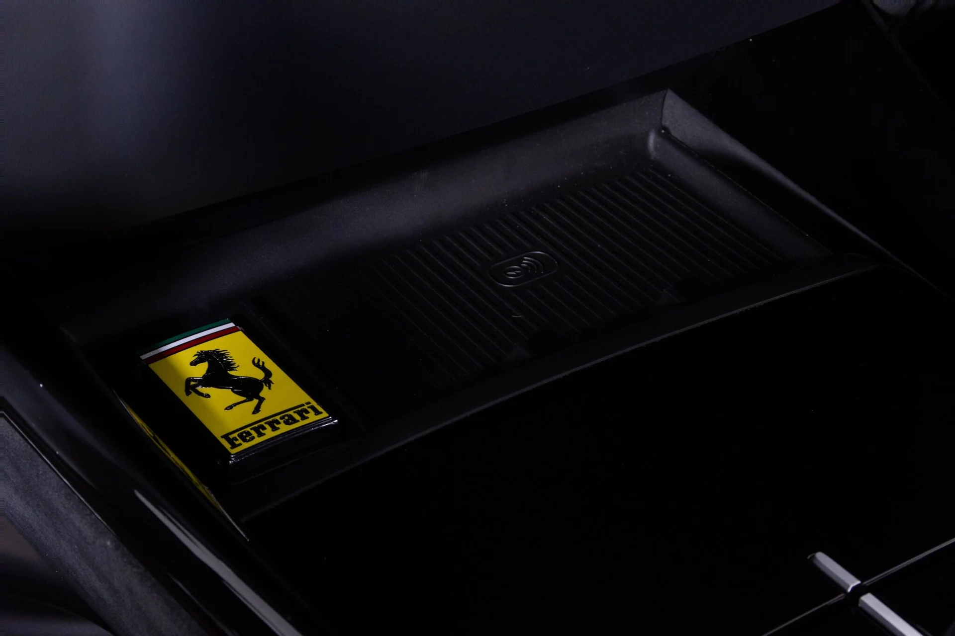 mph042_901880931_3db0eb39240991d2a5208c8194be957c_1e99a237db