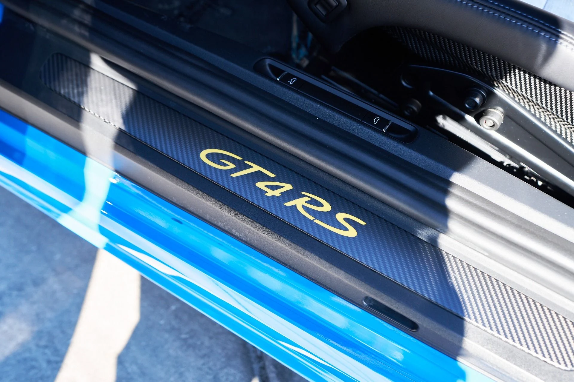 mph042_908135091_Used_2023_Porsche_718_Cayman_GT_4_RS_1760748918_ec84a8fd75