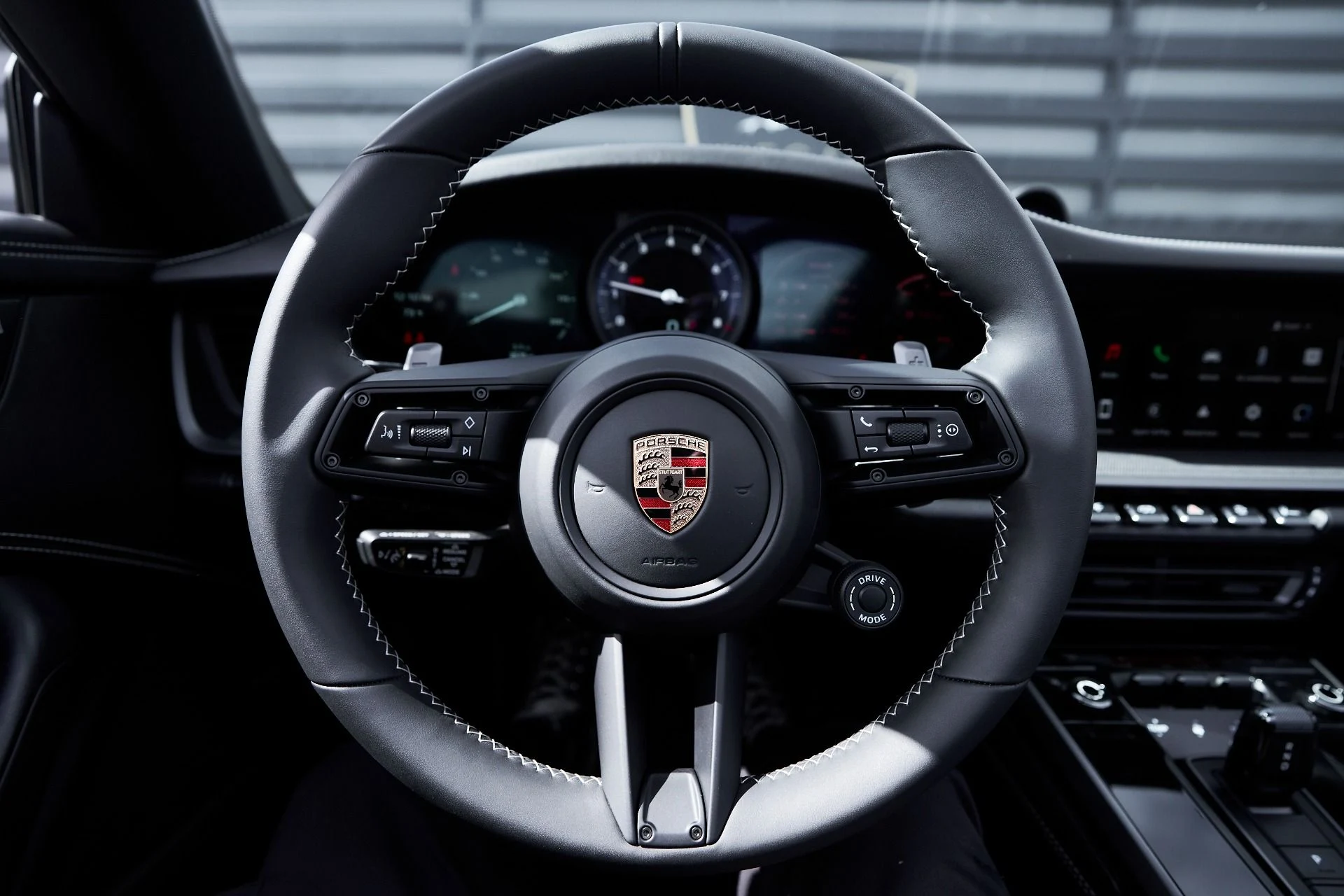 mph042_911095619_Used_2024_Porsche_911_Targa_4_GTS_1760491599_a506066476