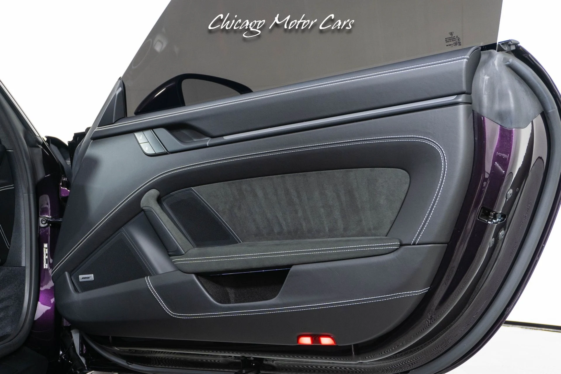 mph042_916934771_12938_p43_l_f872b17ec9