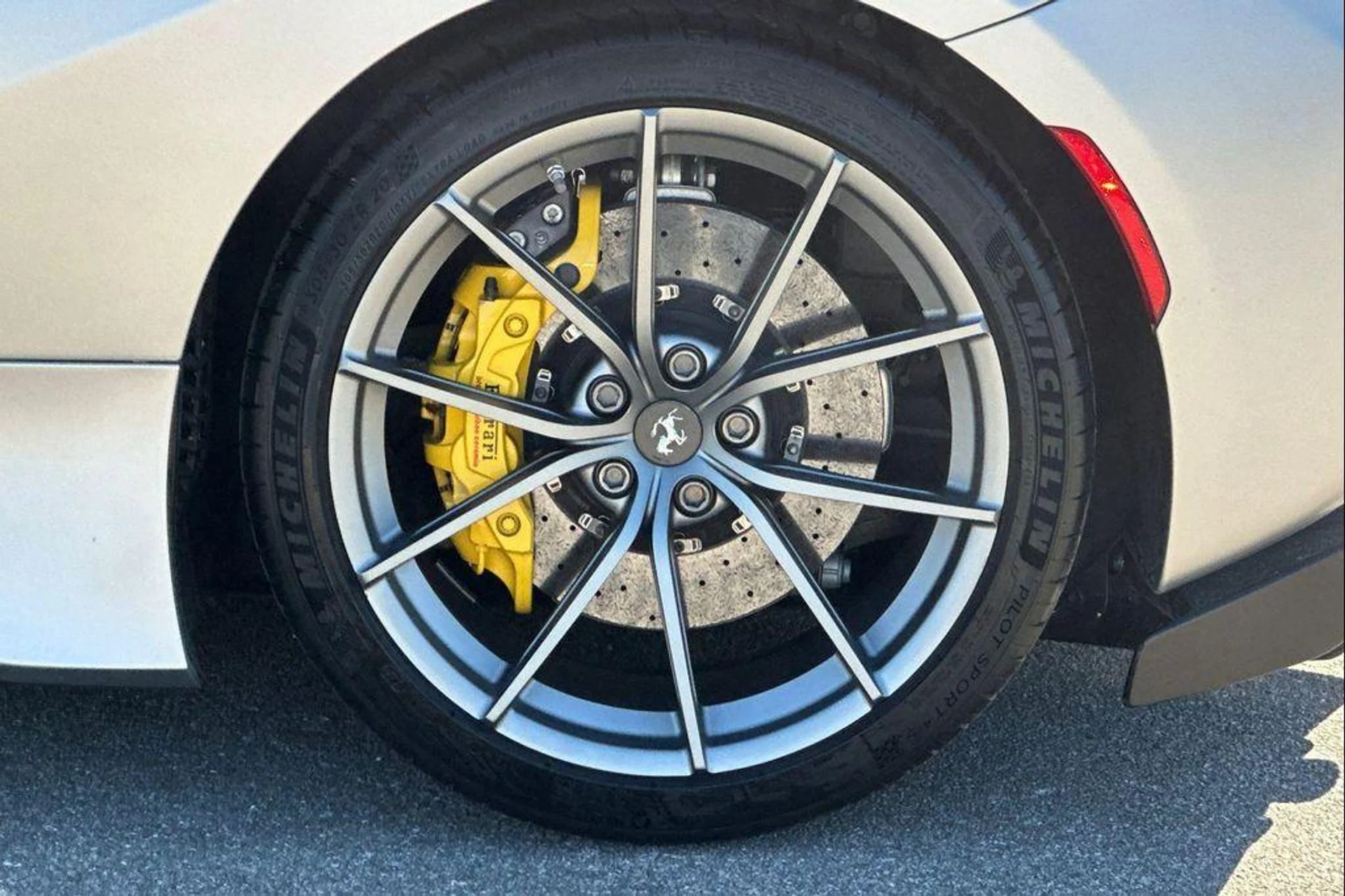 mph042_922241134_ai_Pocjo_Zlvc_HX_Hq_Iuo9v0g04t_M_cade1162db