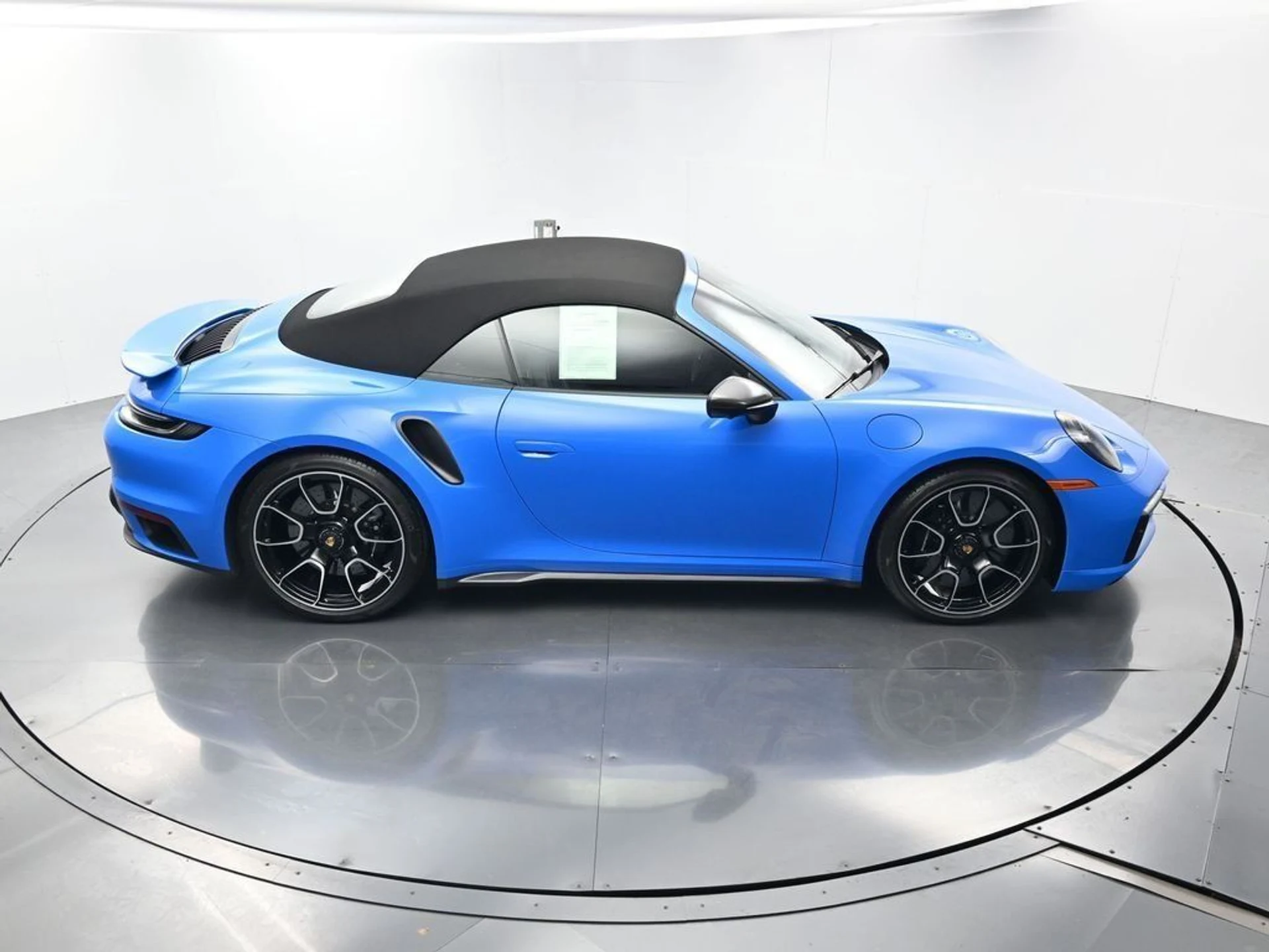 mph042_92340209_c4040344d9f38f702c3bd91ab2f6405c_8a92008ceb