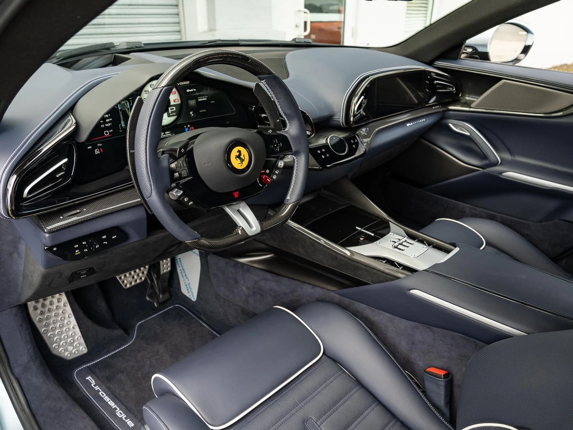 mph042_935458287_Used_2025_Ferrari_Purosangue_AWD_1768385490_adad8550e2