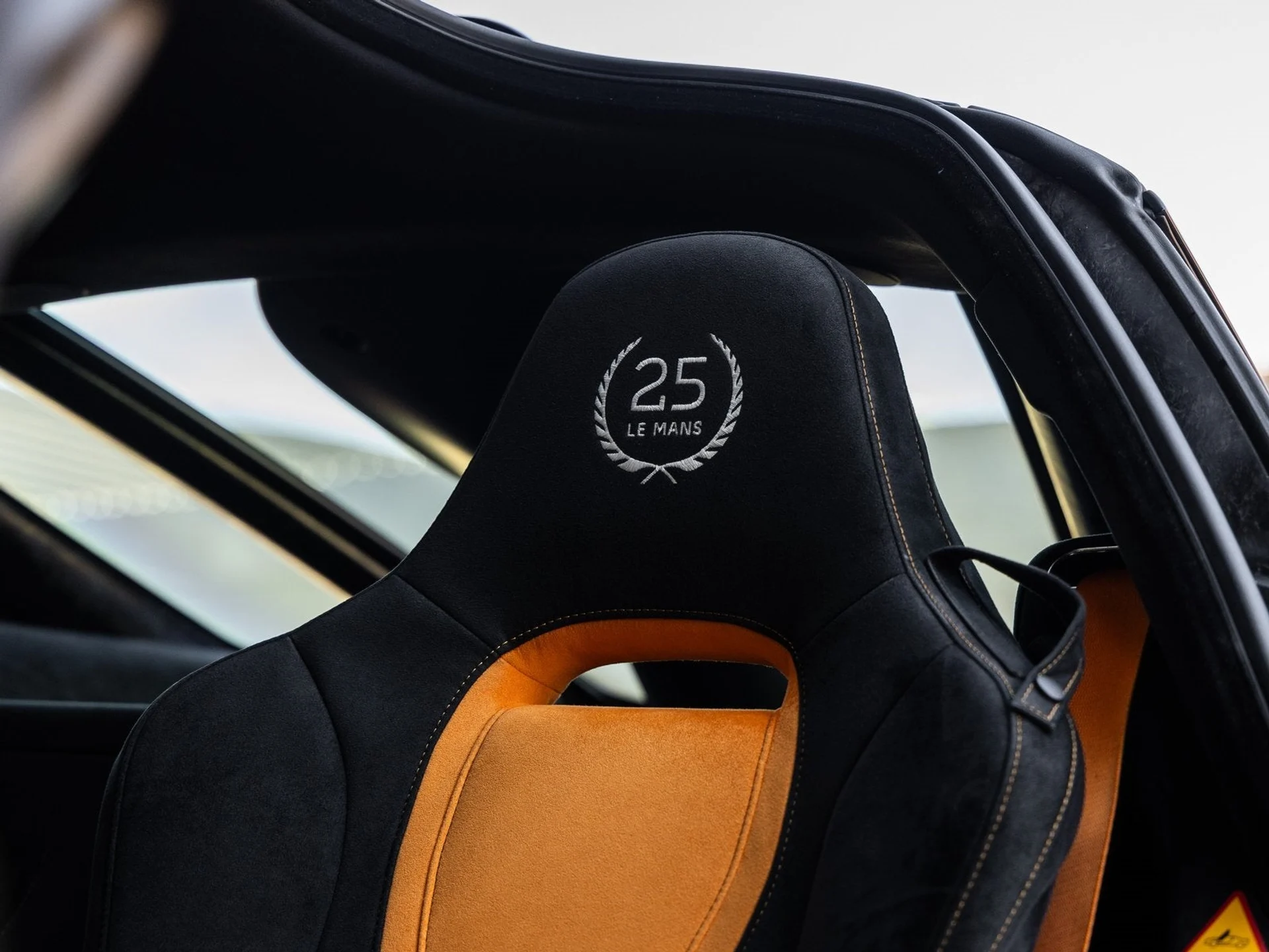 mph042_950517775_43_e011fac27a