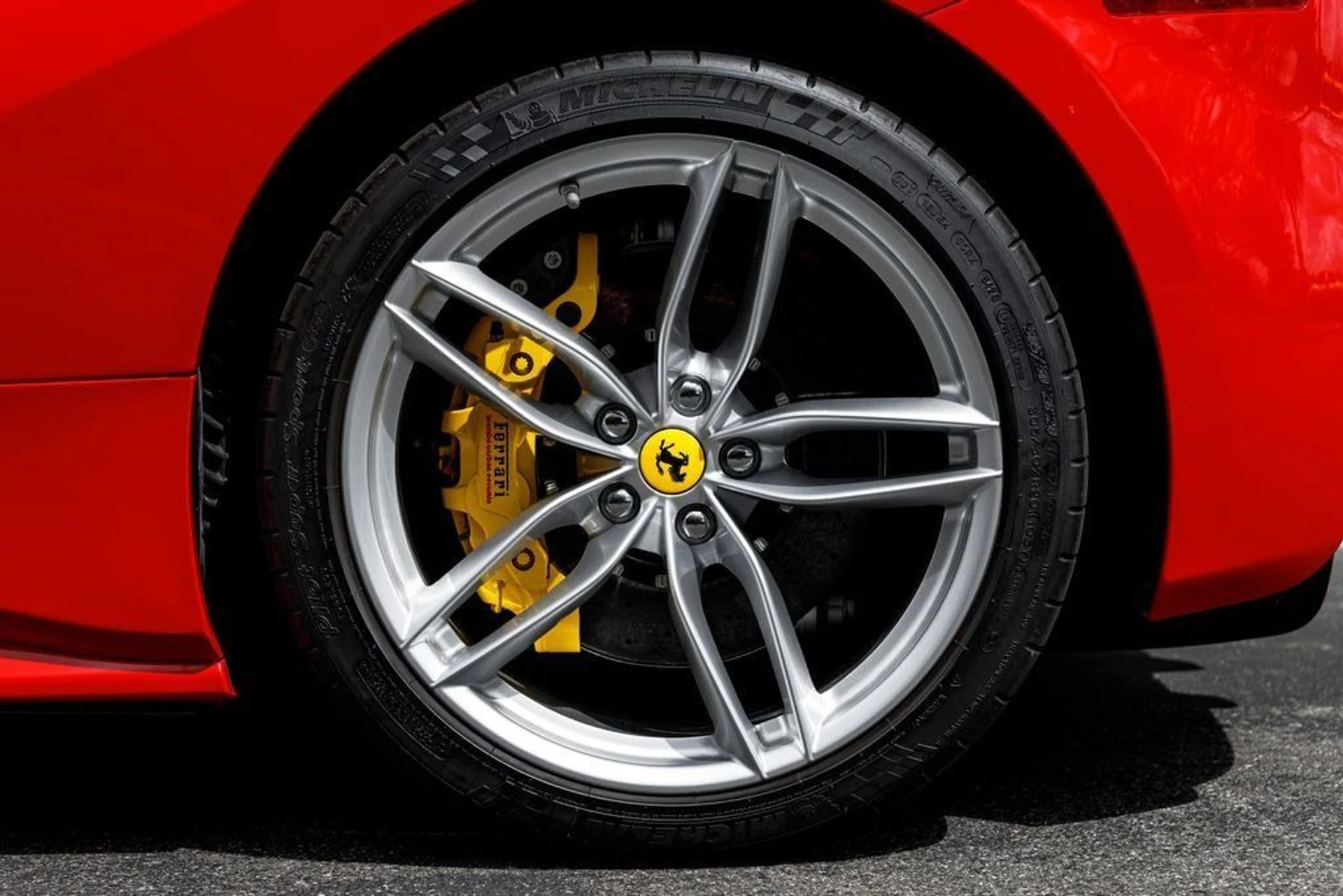 mph042_954938727_ca2694541f5071036ce4b7df22c8f095_184f5b02bb