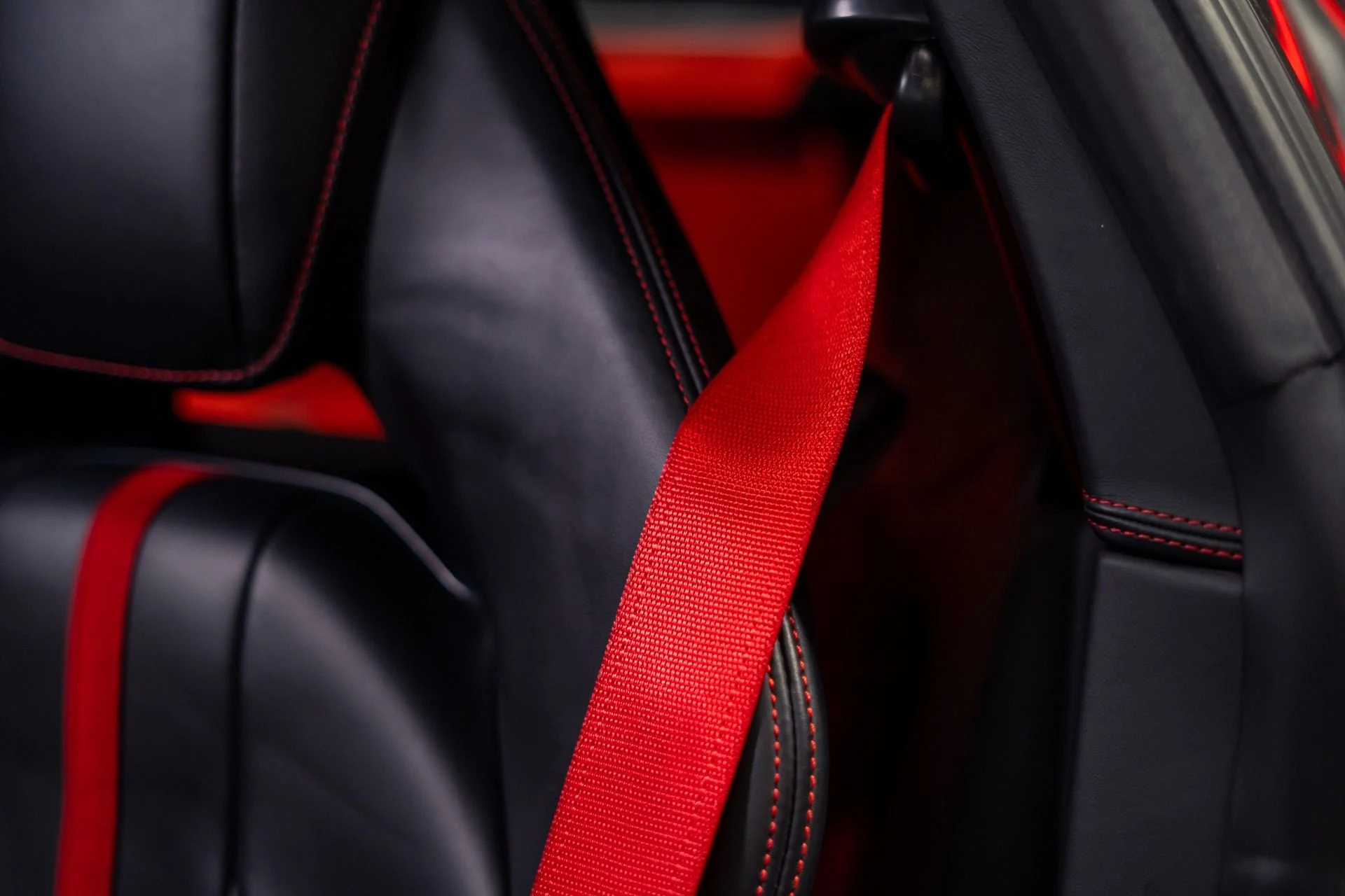 mph042_957454096_Used_2019_Ferrari_812_Superfast_MASSIVE_485000_MSRP_1783528705_5760aca158