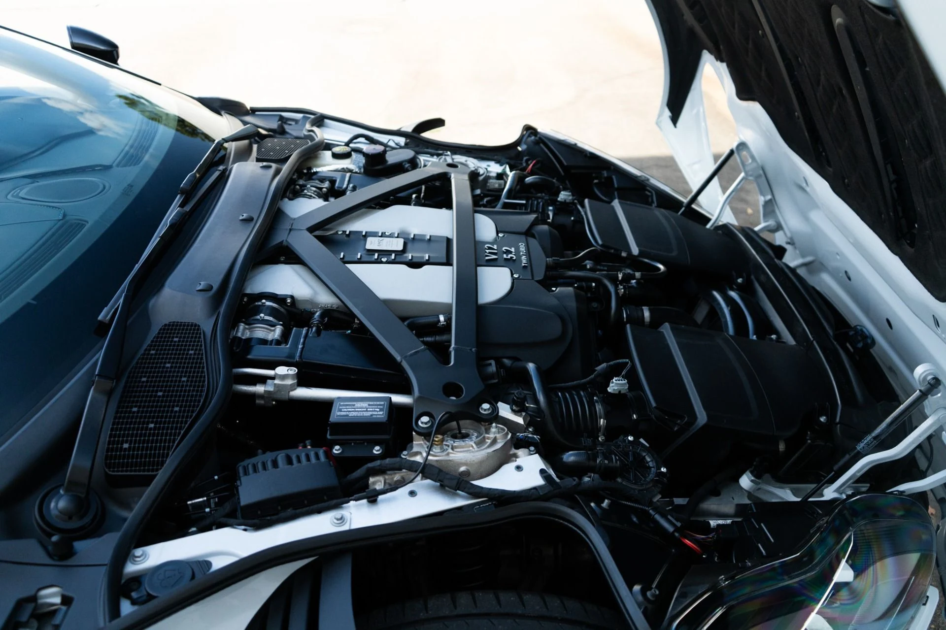 mph042_961624999_Used_2019_Aston_Martin_DB_11_AMR_1785363698_30b352080a