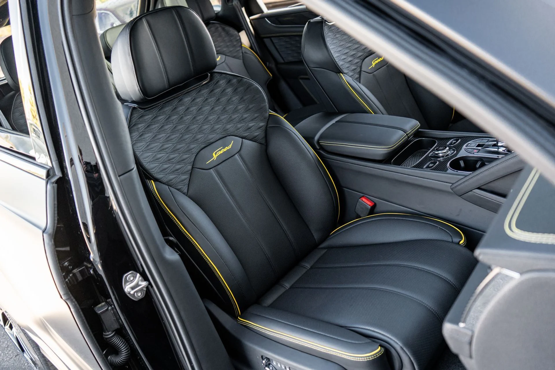 mph042_962399528_c05f31a5_0837_4328_88c1_3b79171a65bf_ea46361925