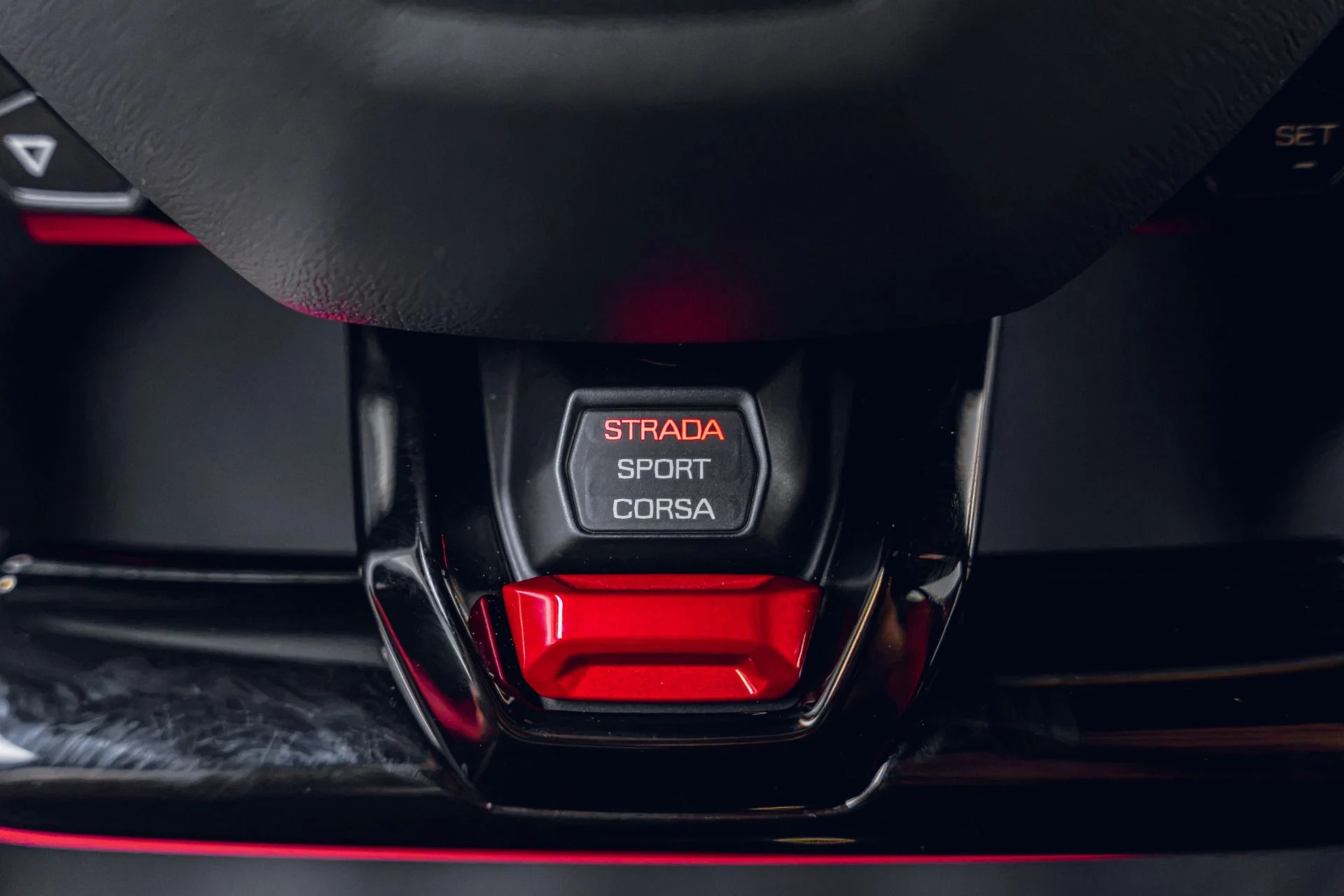 mph042_963191660_Used_2021_Lamborghini_Huracan_EVO_1782507563_c4029ec18b