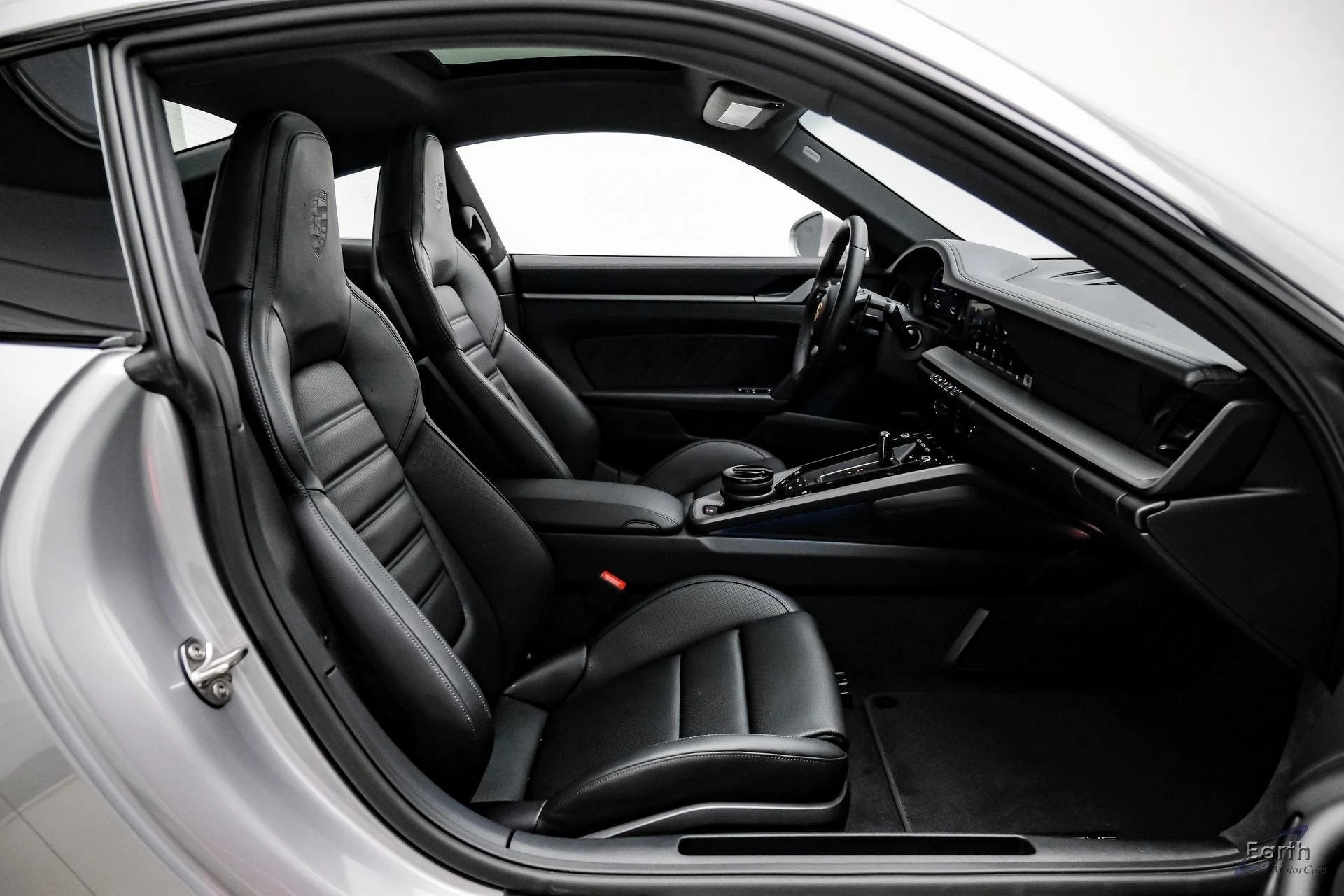 mph042_965076671_e0eb37ff879ad4db4504d0eed8cb1d0cx_12fe838933