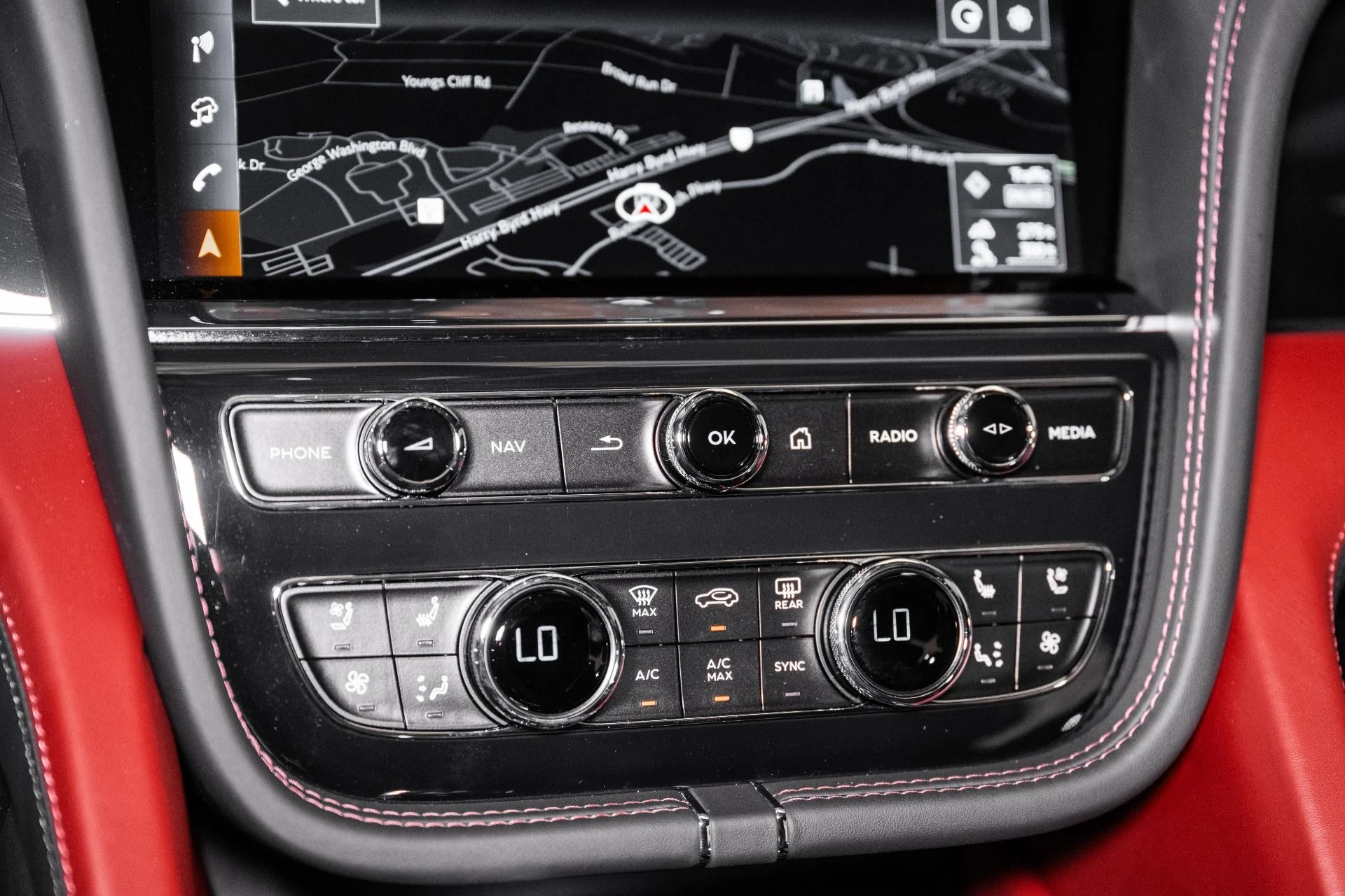 mph042_966758837_New_2025_Bentley_BENTAYGA_EWB_AZURE_V8_Azure_V8_1749659689_18881db24d