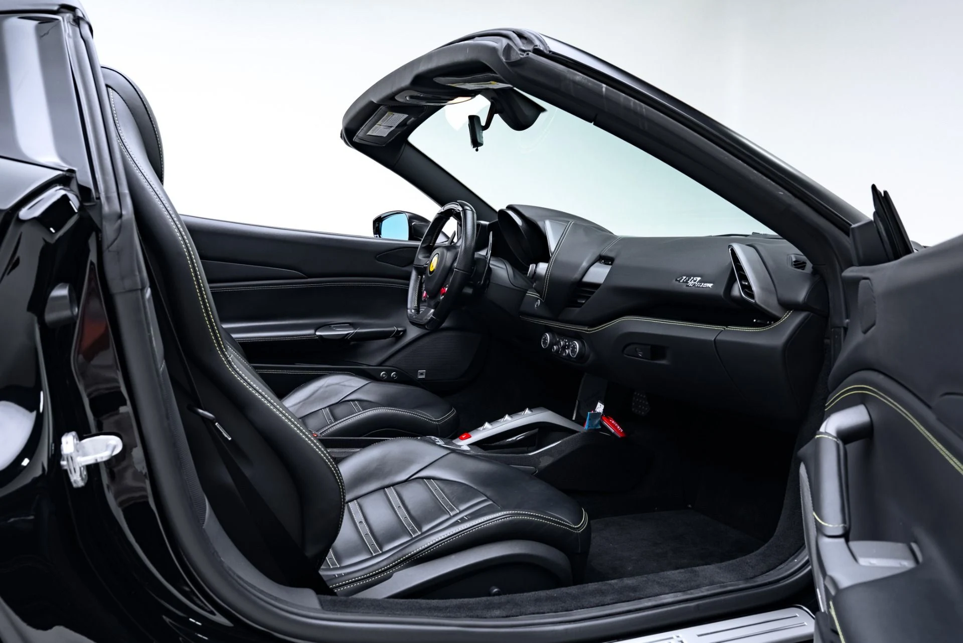 mph042_972930431_Used_2018_Ferrari_488_Spider_1771880321_57df3555e3