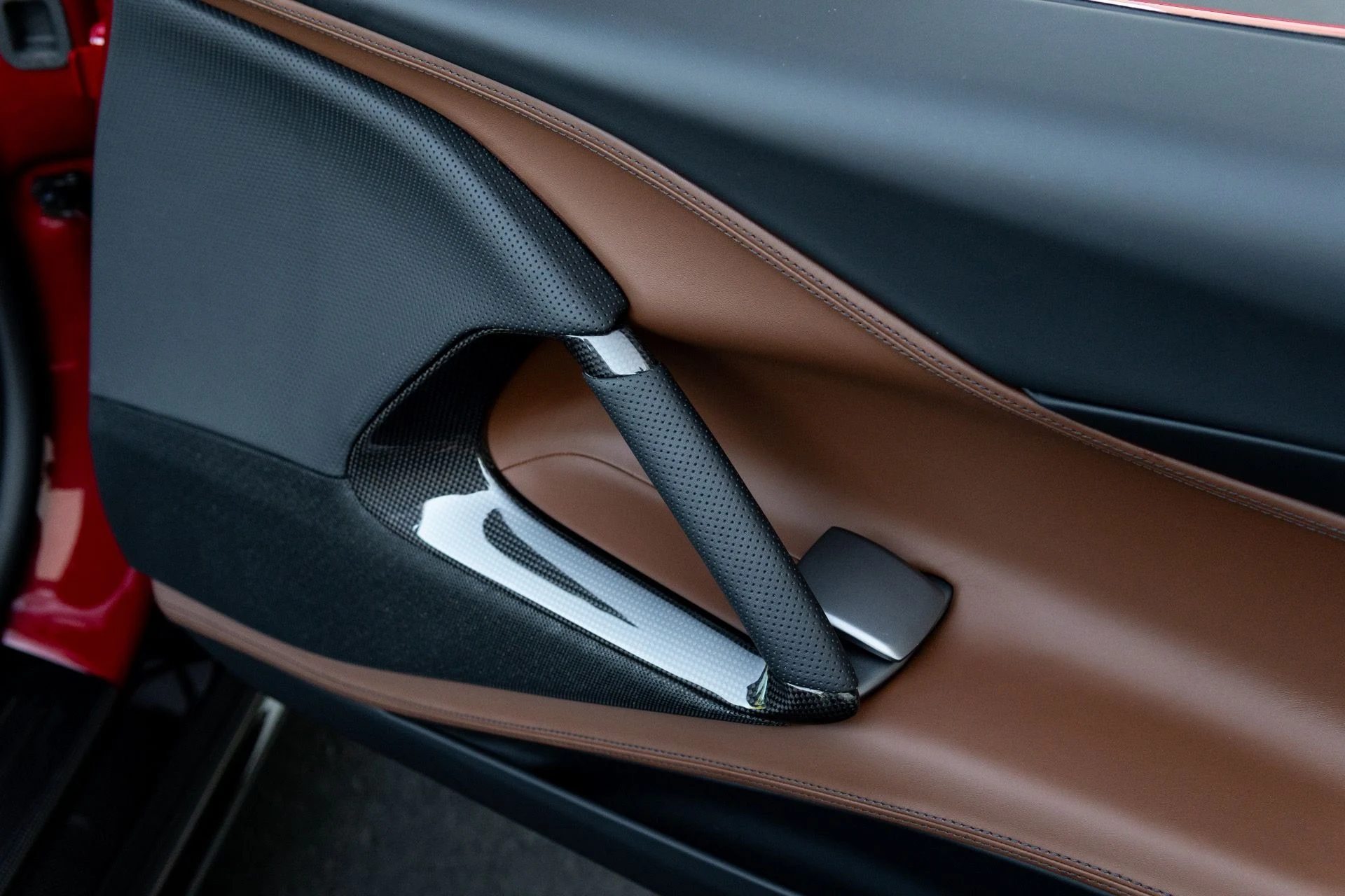 mph042_982293667_Used_2023_Ferrari_812_GTS_1767886631_b7bbddb9a2