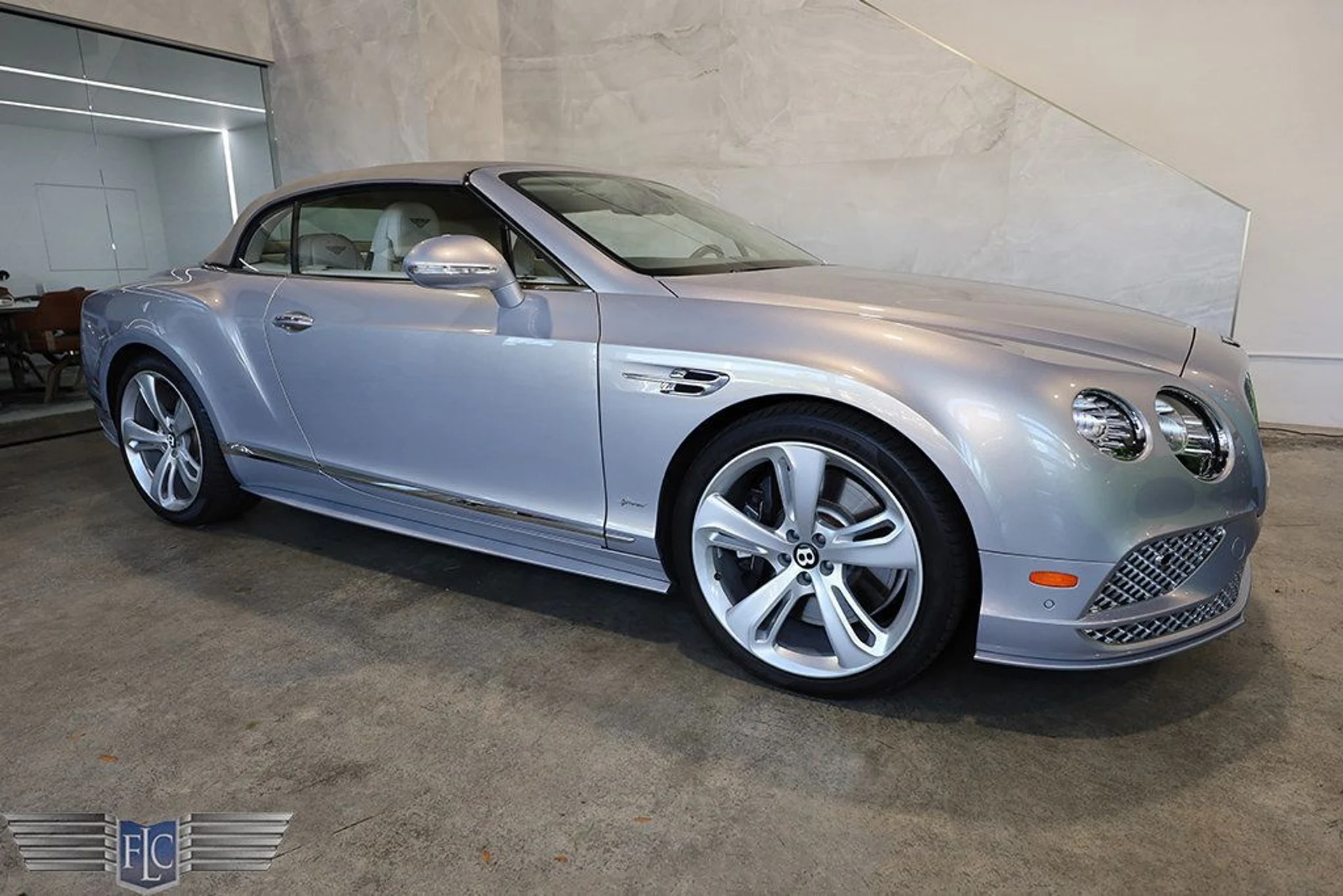 mph042_997948258_used_2017_bentley_continental_gtspeedconvertible_9689_22985658_43_1024_2ebe7416bc