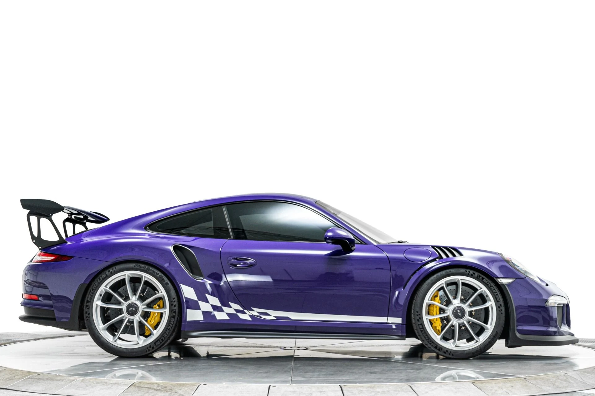 mph043_1007878644_Used_2016_Porsche_911_GT_3_RS_Carbon_Ceramic_Brakes_Fresh_Service_1791224580_3a979a9afe