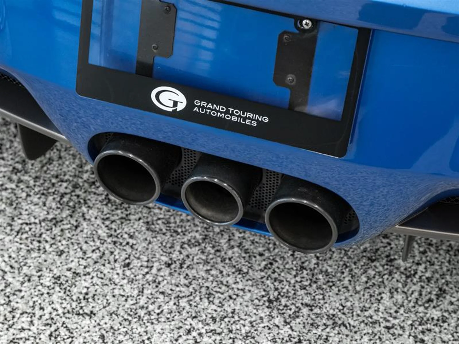 mph043_1014116810_11907772_1640334141_b22aae2084