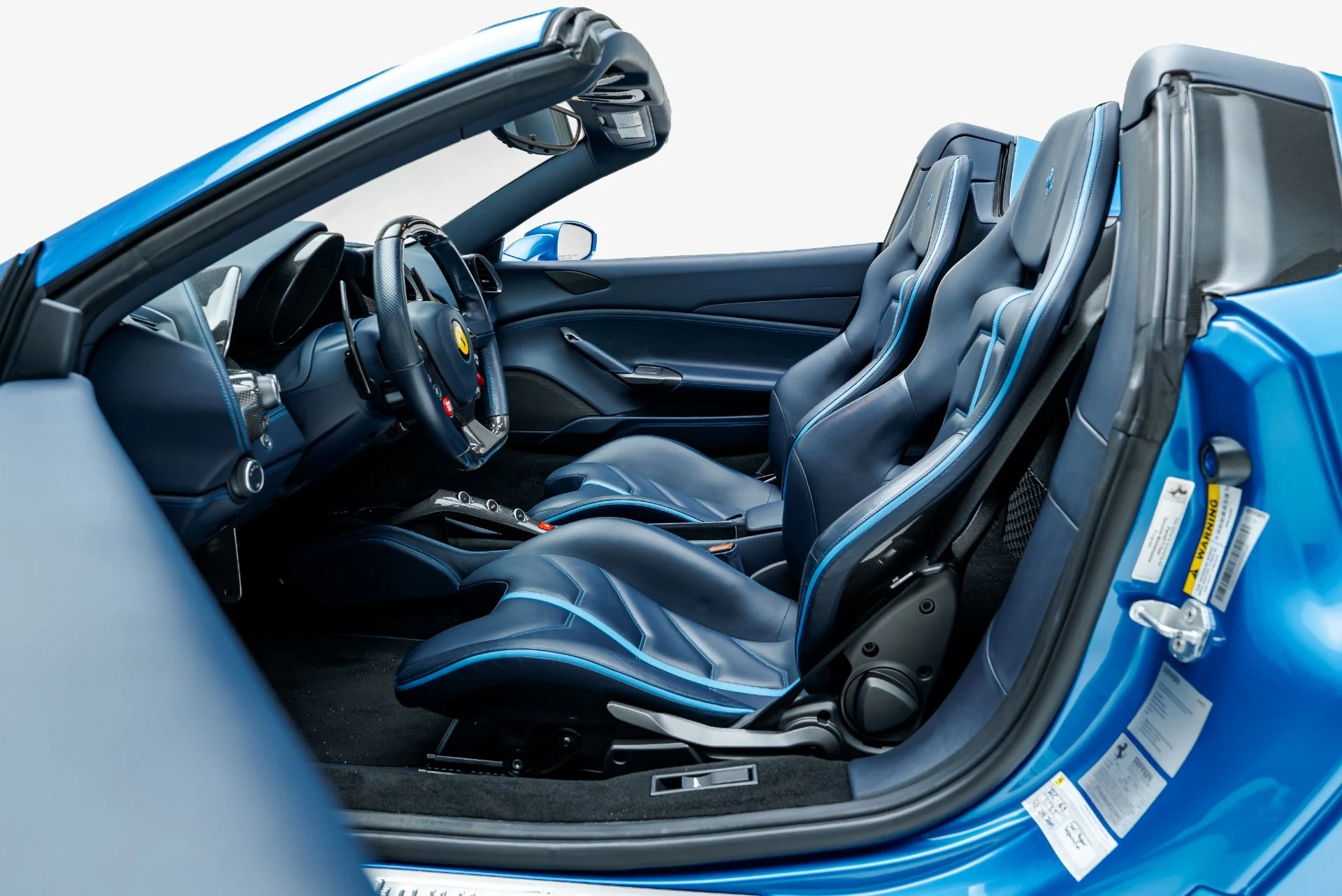 mph043_1017224028_Used_2019_Ferrari_488_Spider_1790896015_af51460fa7