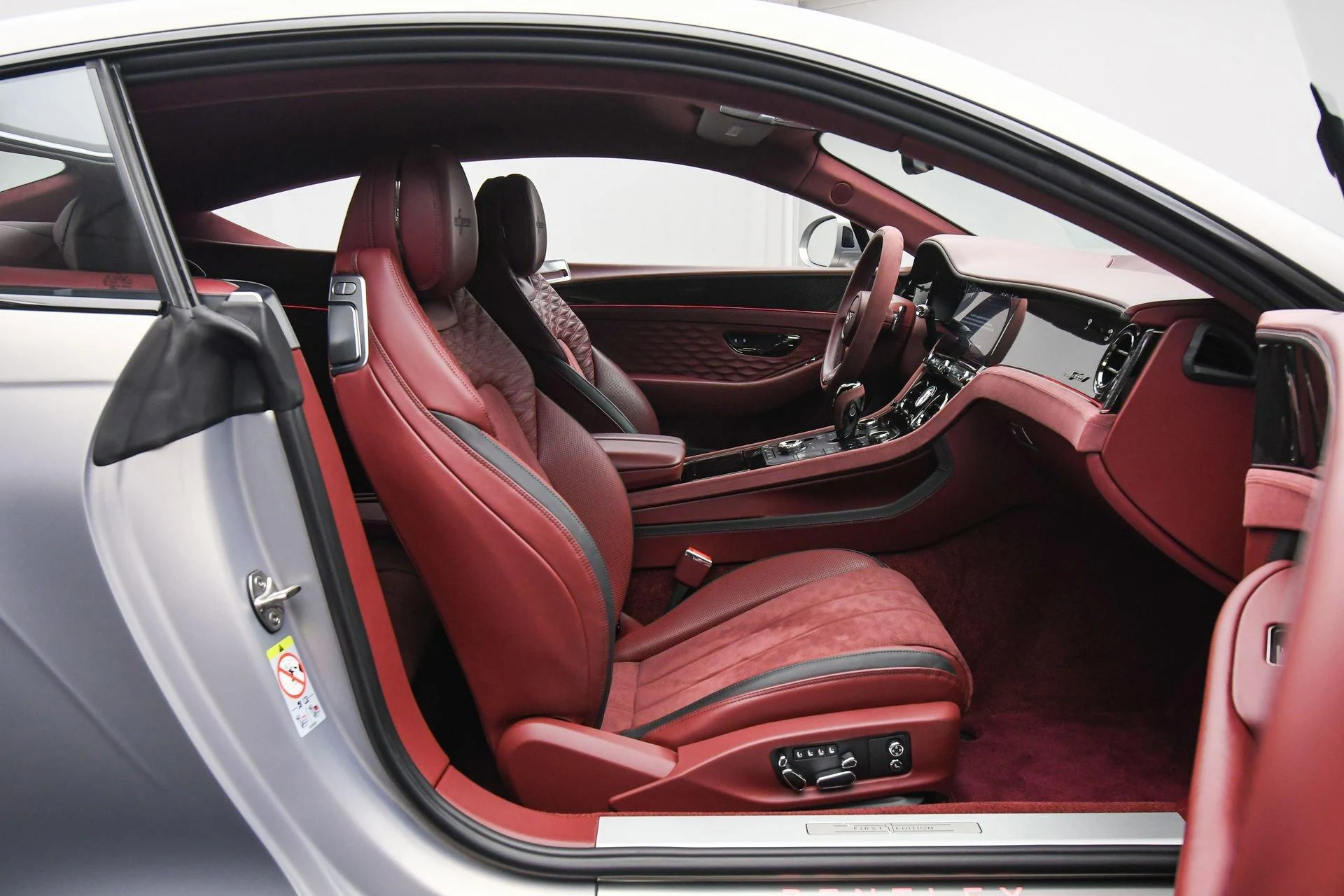 mph043_1017718313_Used_2025_Bentley_Continental_GT_Speed_1750321164_e7d0553392