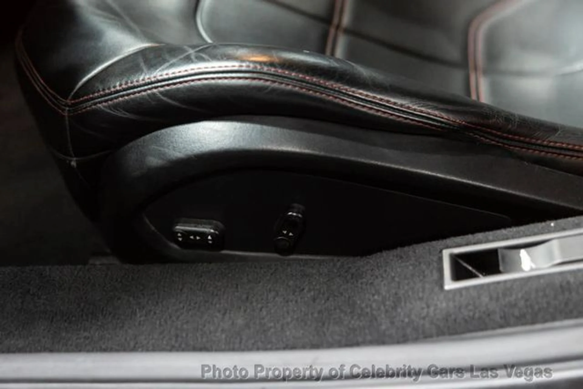 mph043_1019247560_used_2016_ferrari_488_gtb_2drcoupe_9707_23063335_48_640_f52387d9fb