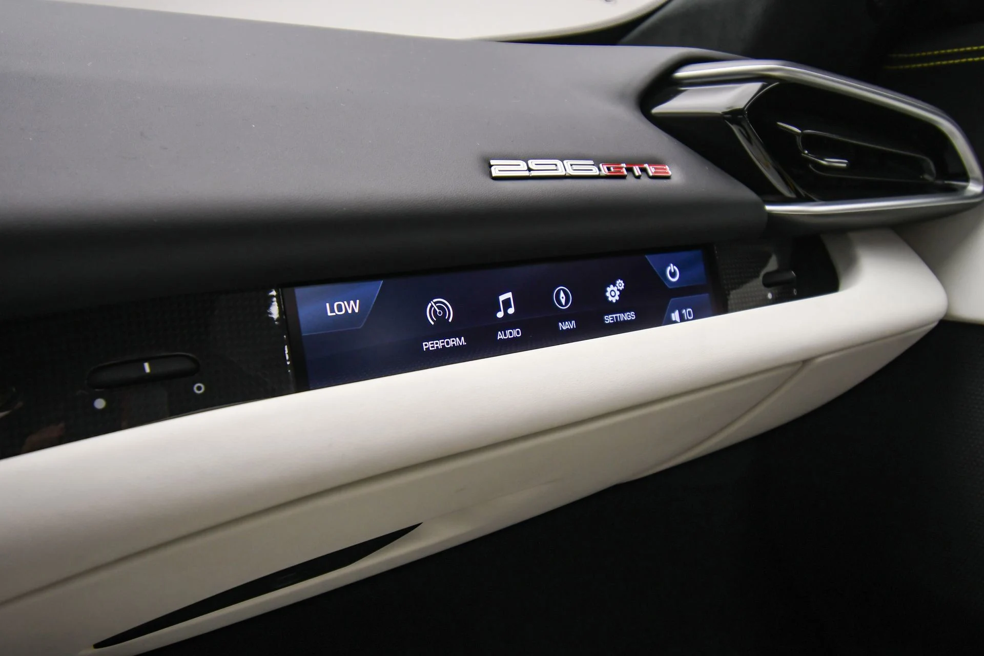 mph043_1041837754_8f493dc7895546369cb10fb27a8d272c_240d2f72ab