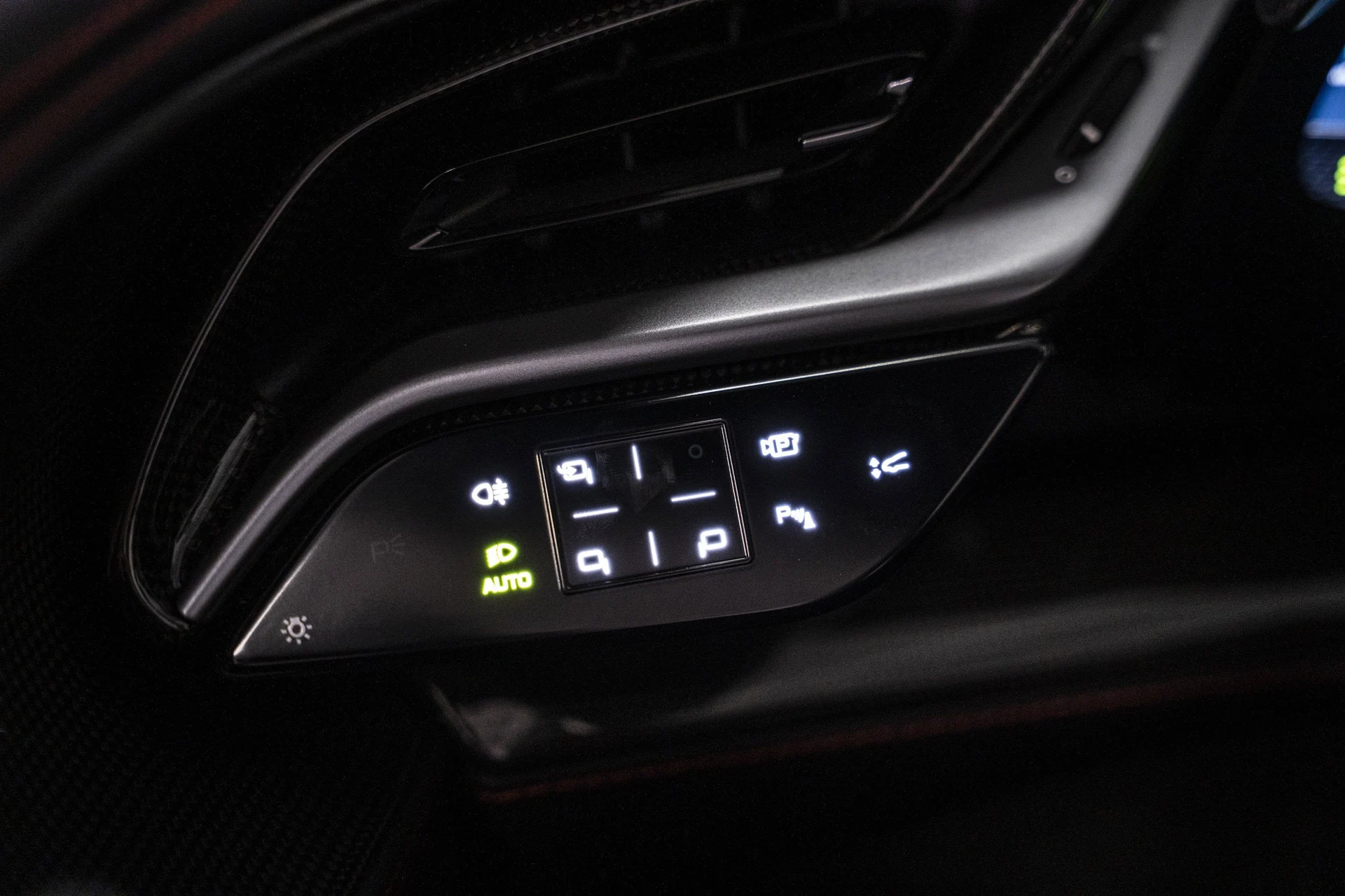 mph043_105280829_5f895af8612d4cdf881490721624675f_26674fcb04