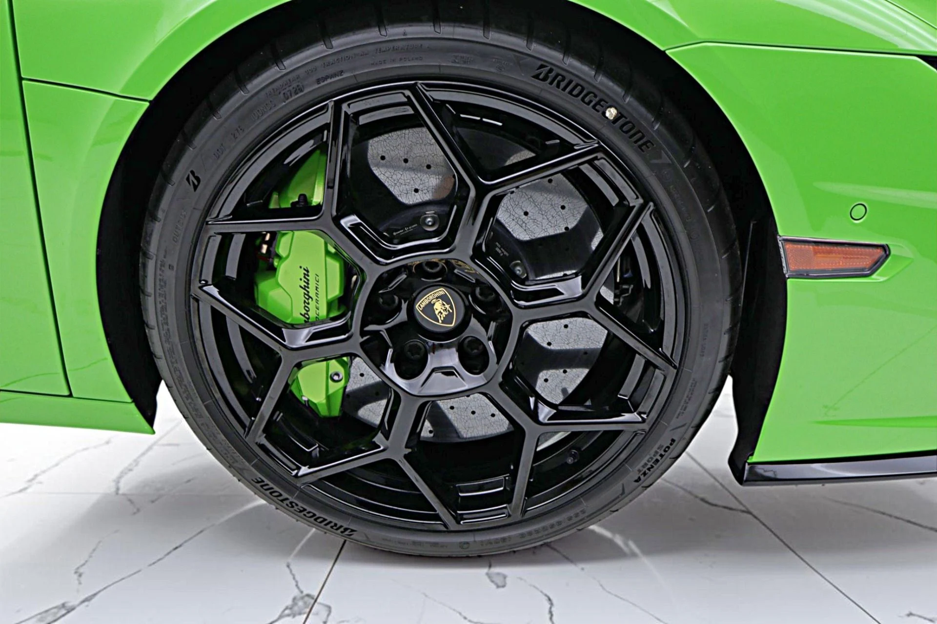 mph043_1055195950_New_2026_Lamborghini_Temerario_cb528ba44f