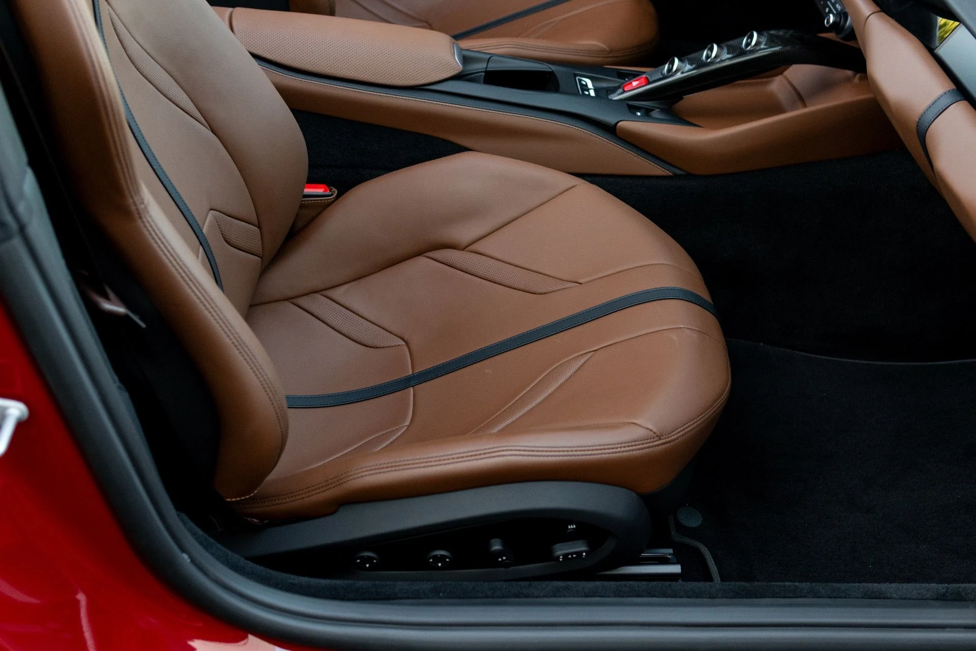 mph043_106350948_Used_2023_Ferrari_812_GTS_1767886631_512462cdd8