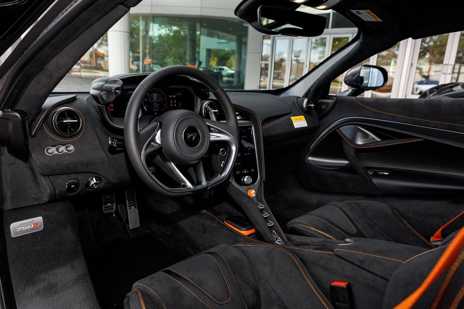 mph043_1065703585_655_p44_l_6fba3a7e7f