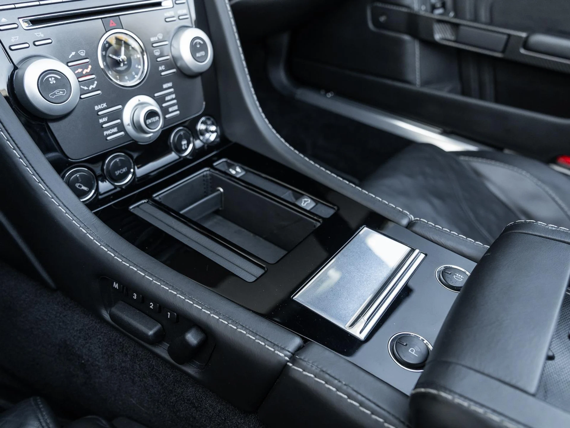 mph043_1071175791_Used_2010_Aston_Martin_DBS_2dr_Volante_1771496231_f8b948d887