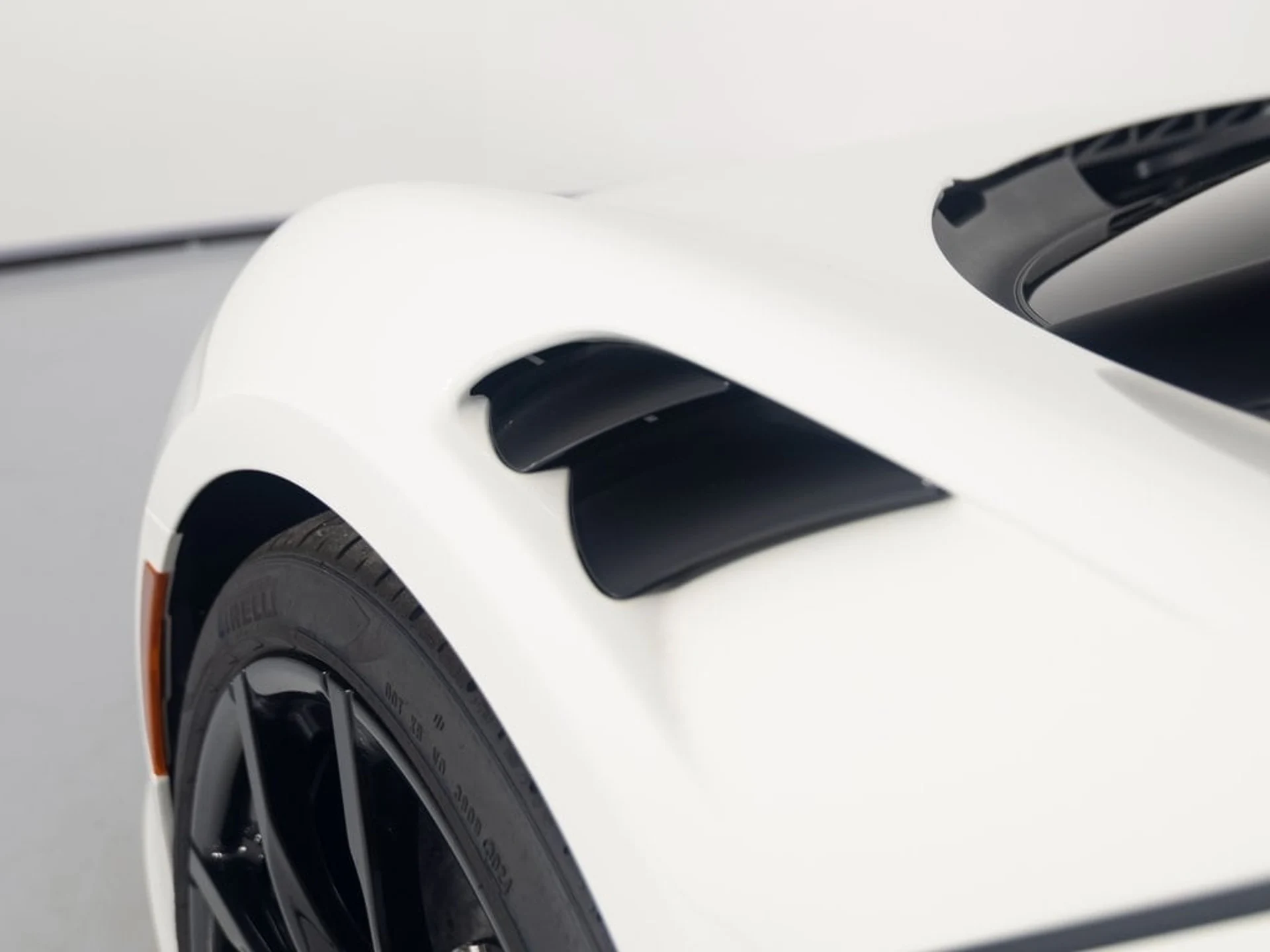 mph043_1071318326_a47f3b7fe2bf64d2226c55642557b1bbx_66c2e7a518