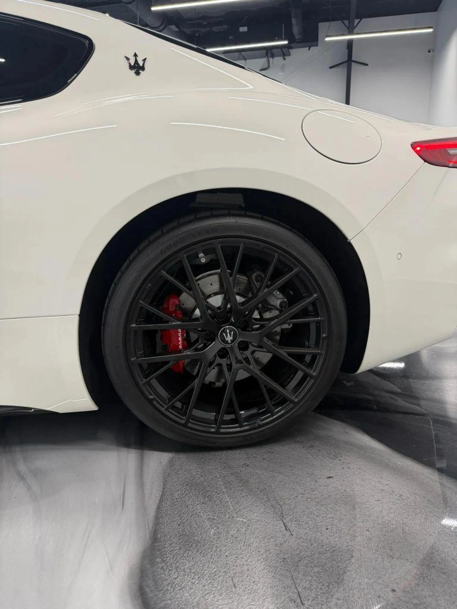 mph043_1078463048_Used_2024_Maserati_Gran_Turismo_Trofeo_Coupe_2_D_1788497775_b2c9c81535