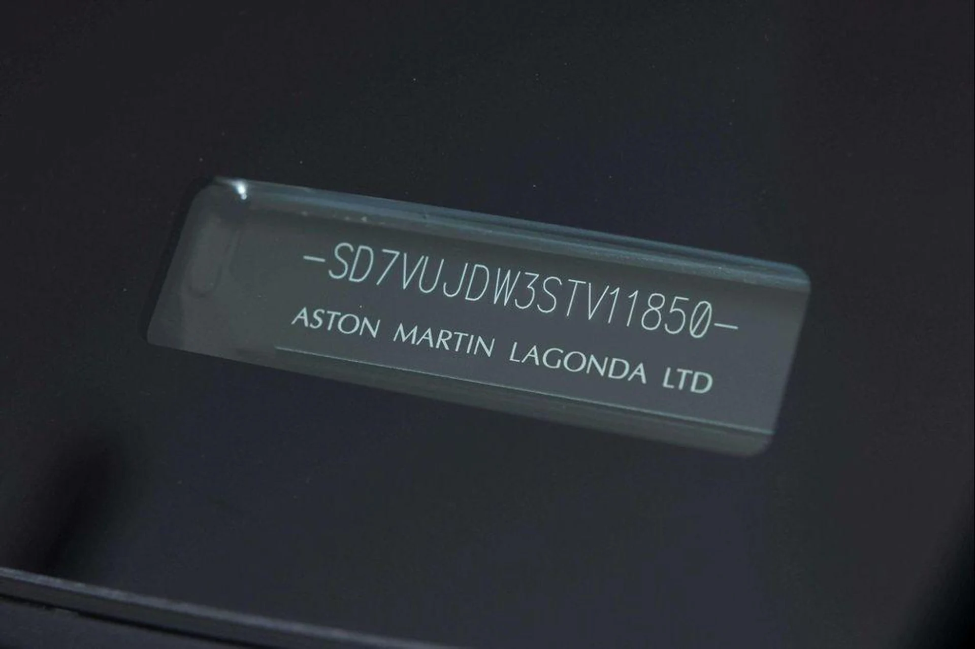 mph043_1087114898_eq_W_Yhc_TM_Gl_SAC_Ggth0_Y_Edi4z_Lc_E_fe6e3fa073