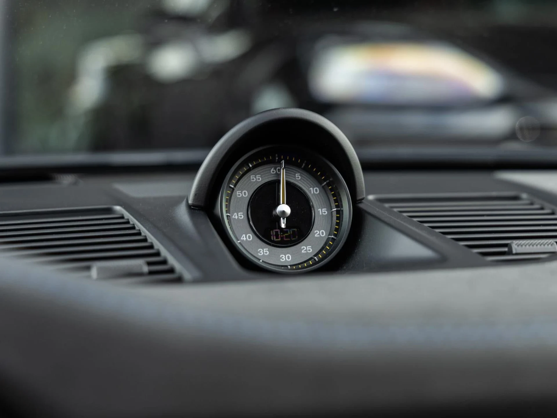 mph043_1087798463_44_937e708588