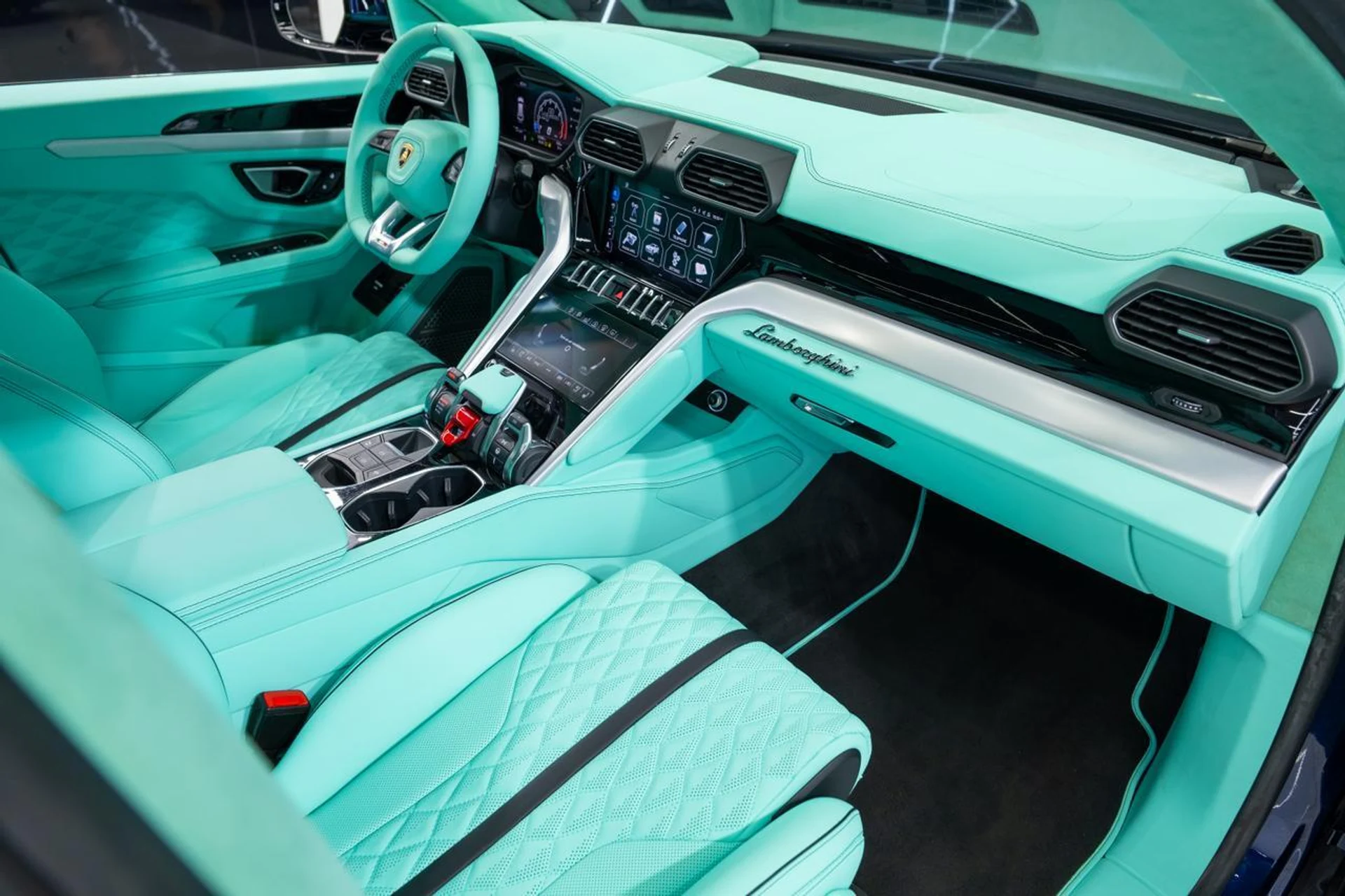 mph043_109512662_d4bfad95ca2838e5e983f443f881da2a_9779e1ad80