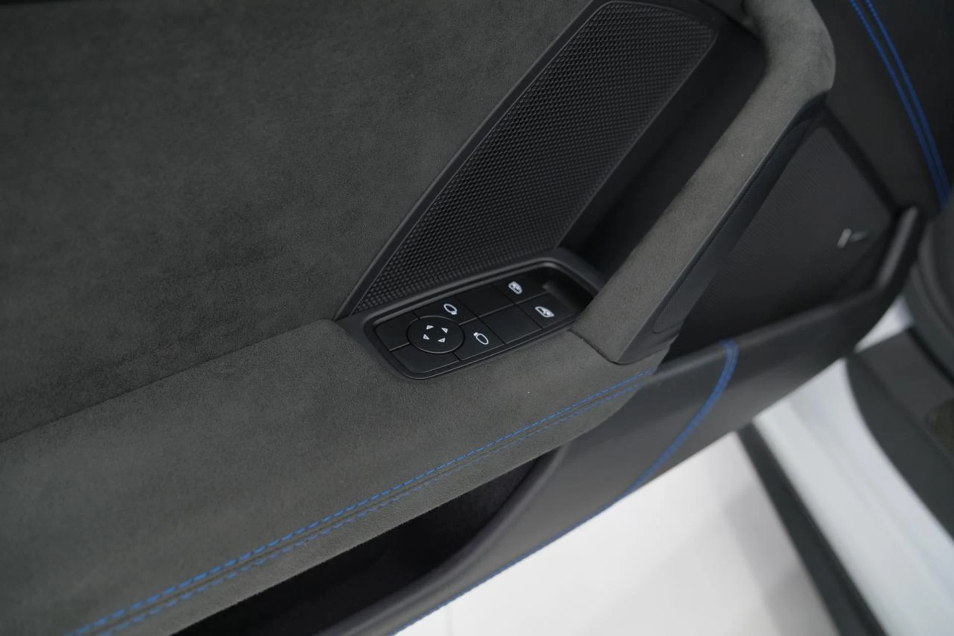 mph043_1095874423_8b1d17ce974a98b772f1c1eb3e6fed54_3c66009aa4