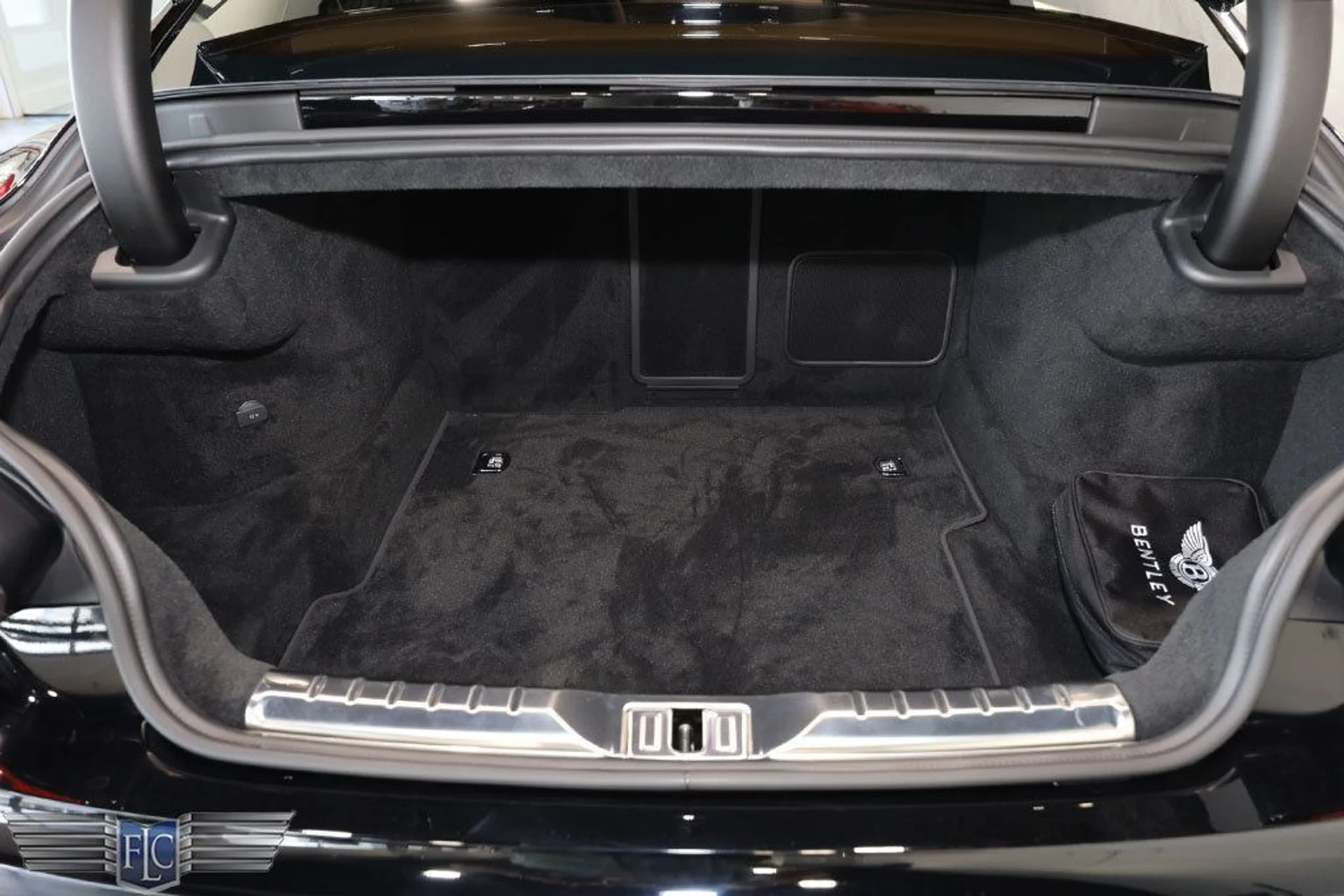 mph043_1111858521_used_2022_bentley_continental_gtspeedcoupe_9689_21942978_44_1024_453dcf9f6b