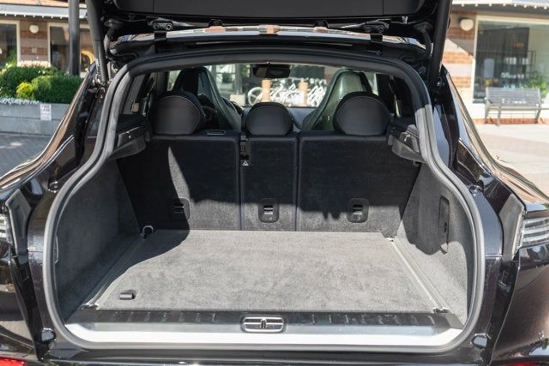 mph043_1125410741_44_4bb9d3623f