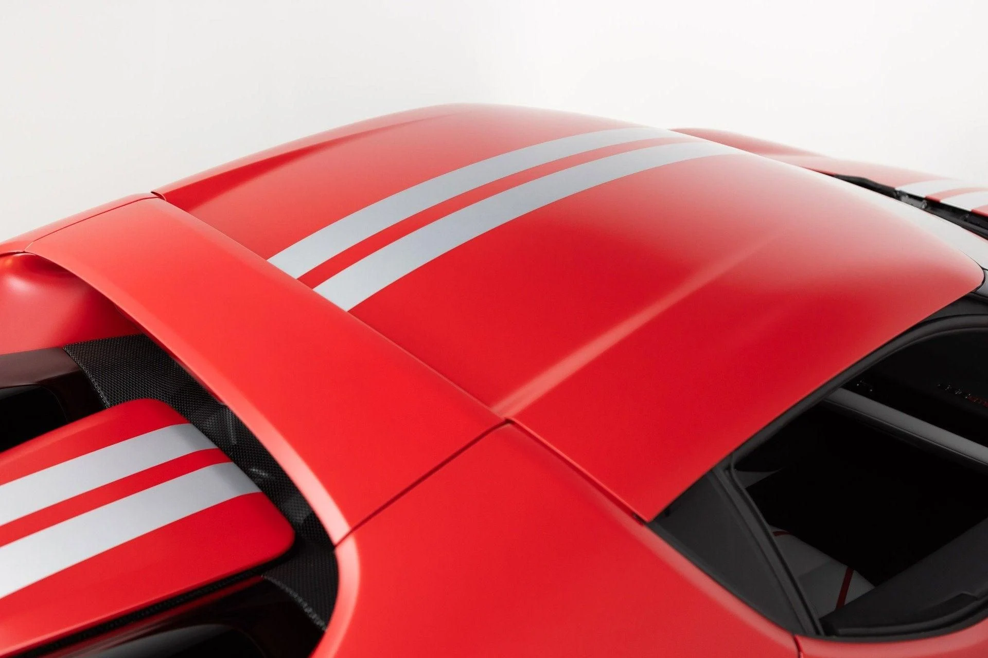 mph043_114074892_Used_2024_Ferrari_296_GTB_1777367548_fa6dfef76e