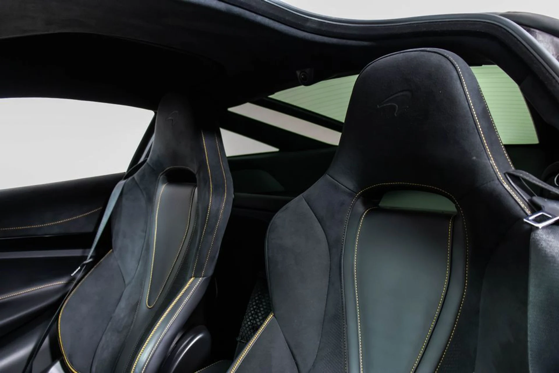 mph043_1146793964_e87851668a34cbf6a5f764447e1e4302x_4a49302892