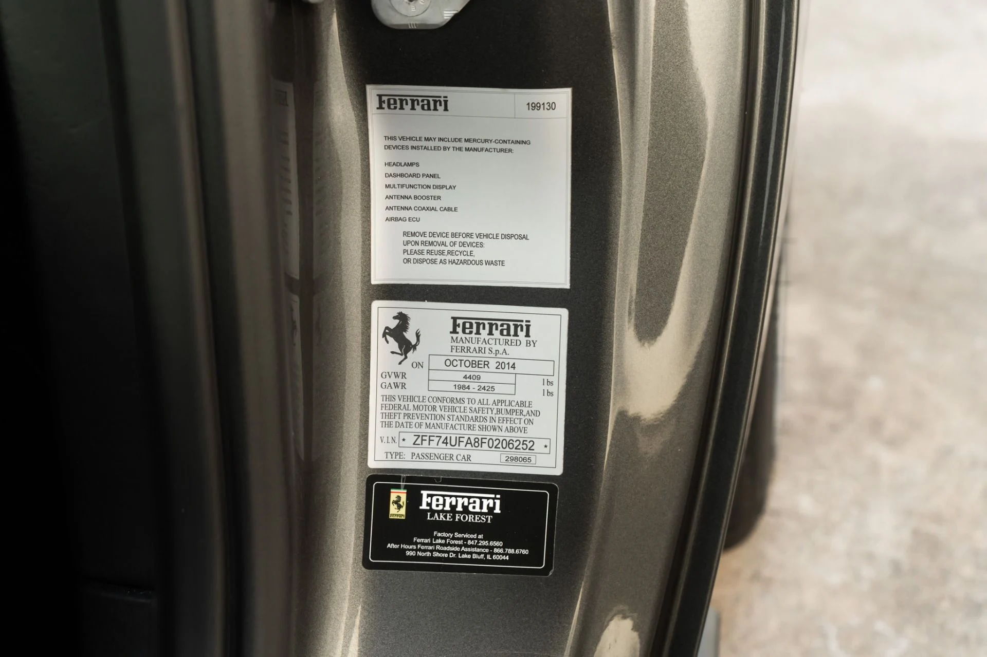 mph043_1150206894_Used_2015_Ferrari_F12berlinetta_1763421627_d5d4257e7b